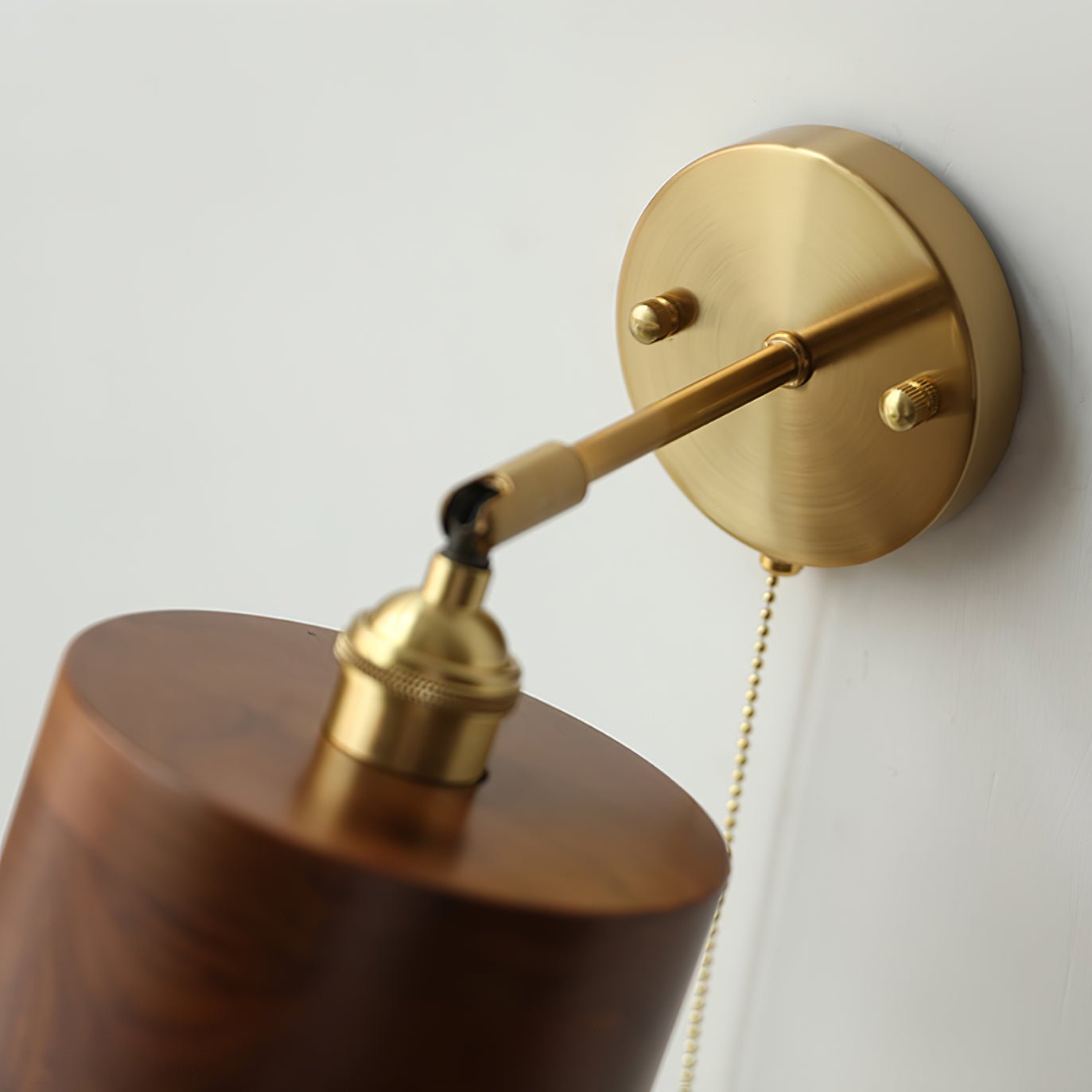 Rotatable Wooden Wall Lamp - Lumpaz