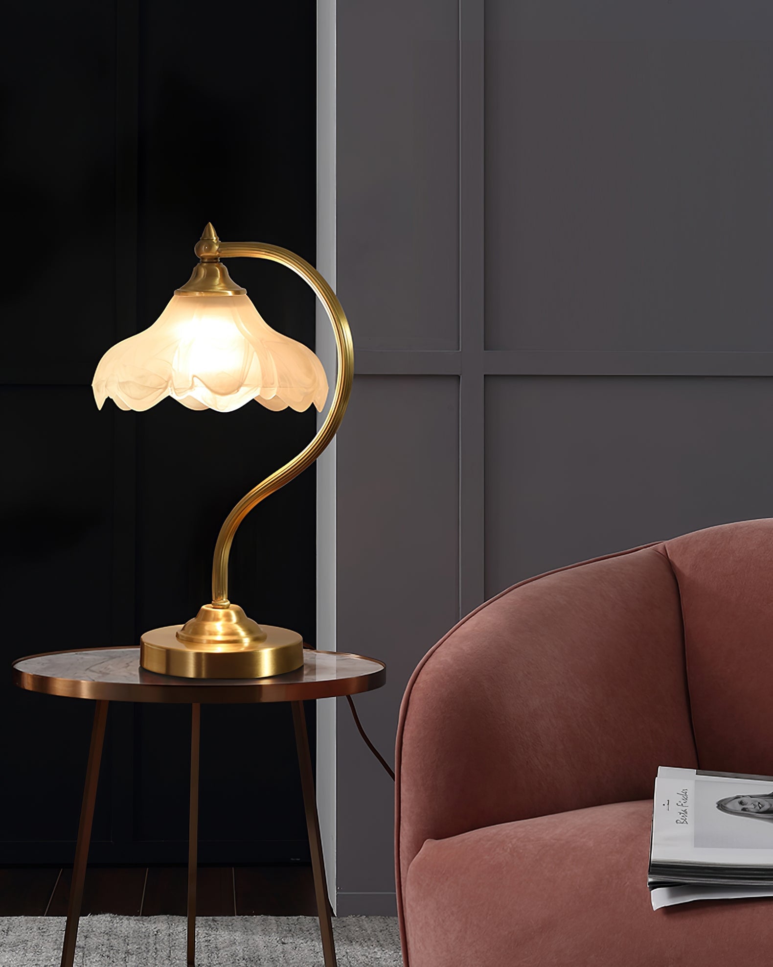 Magnolya Flower Table Lamp - Lumpaz