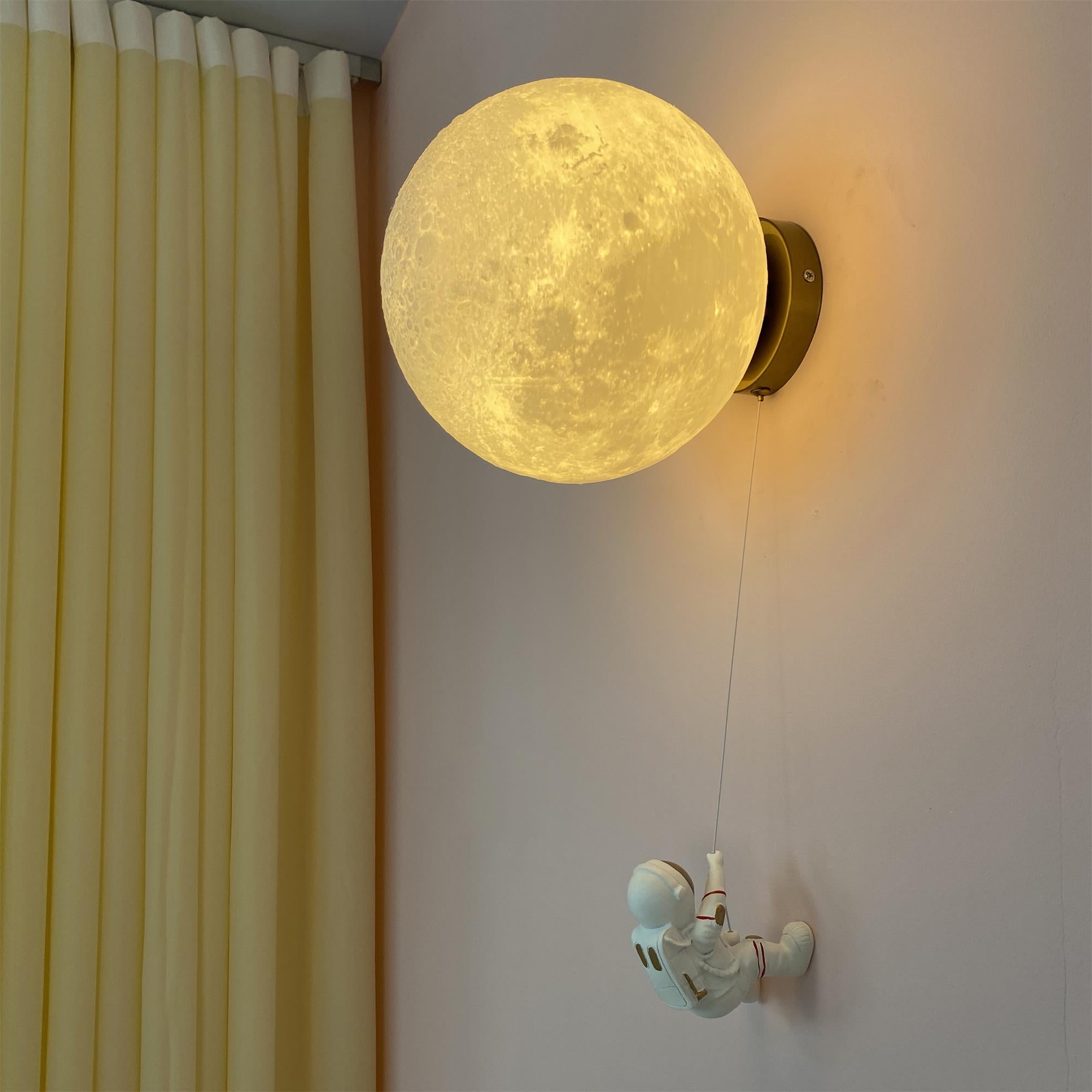 Lunar Wall Lamp - Lumpaz