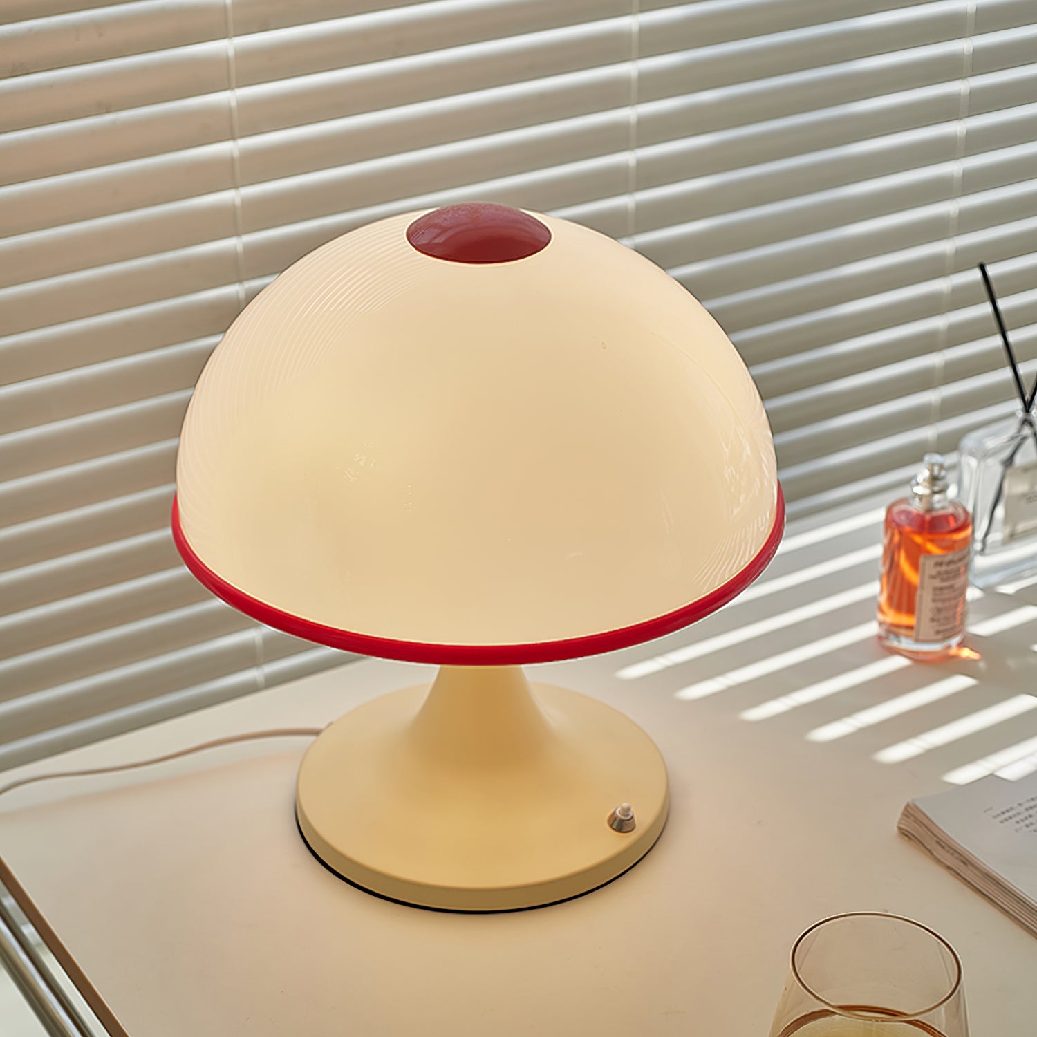 Mushroom Table Lamp - Lumpaz