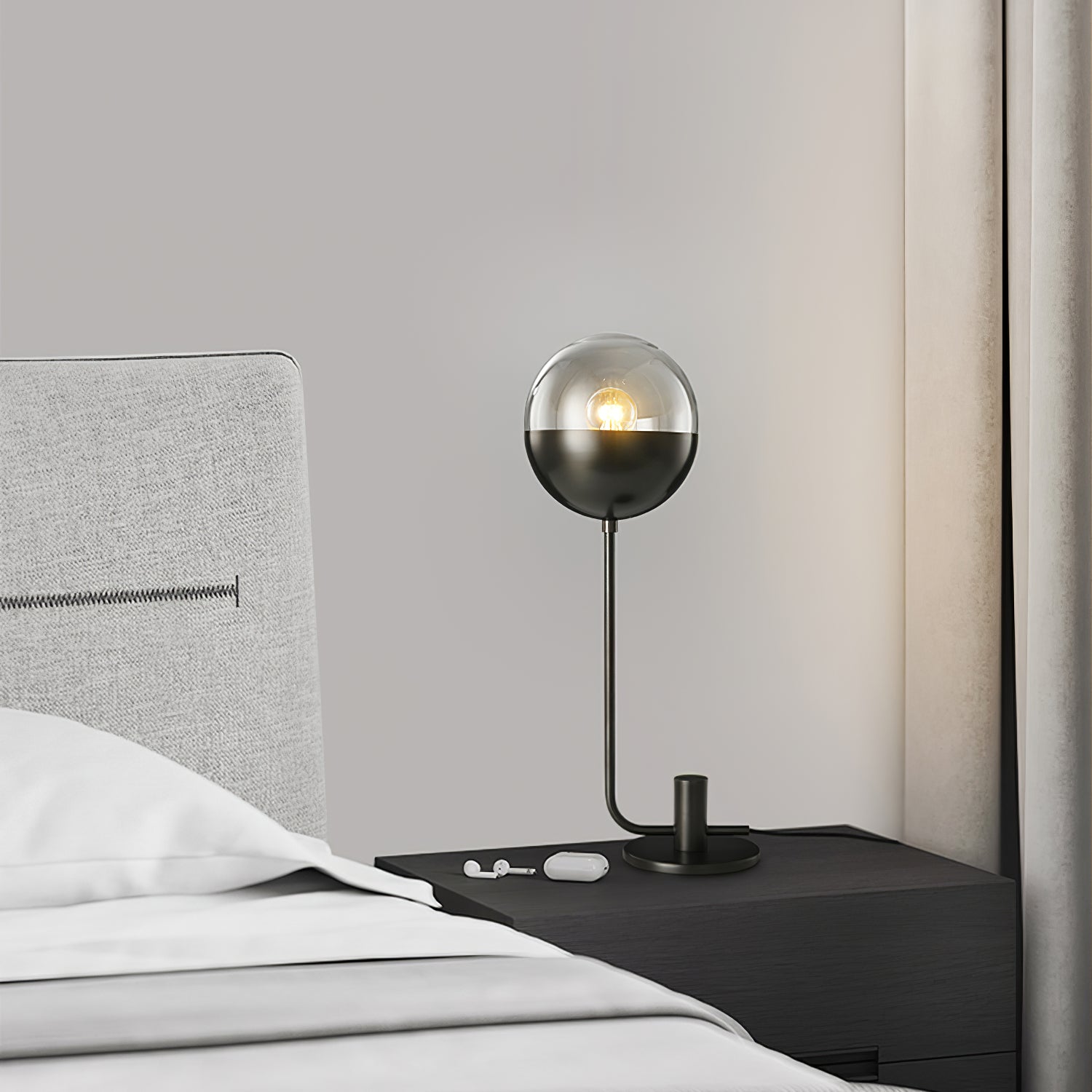 Brass Globular Table Lamp - Lumpaz