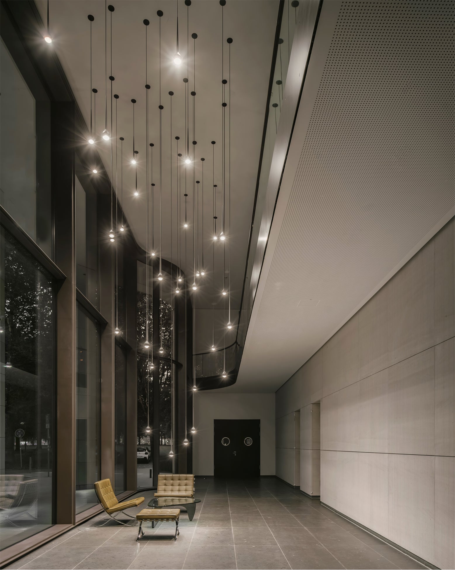 Falling Pendant Lamp - Lumpaz