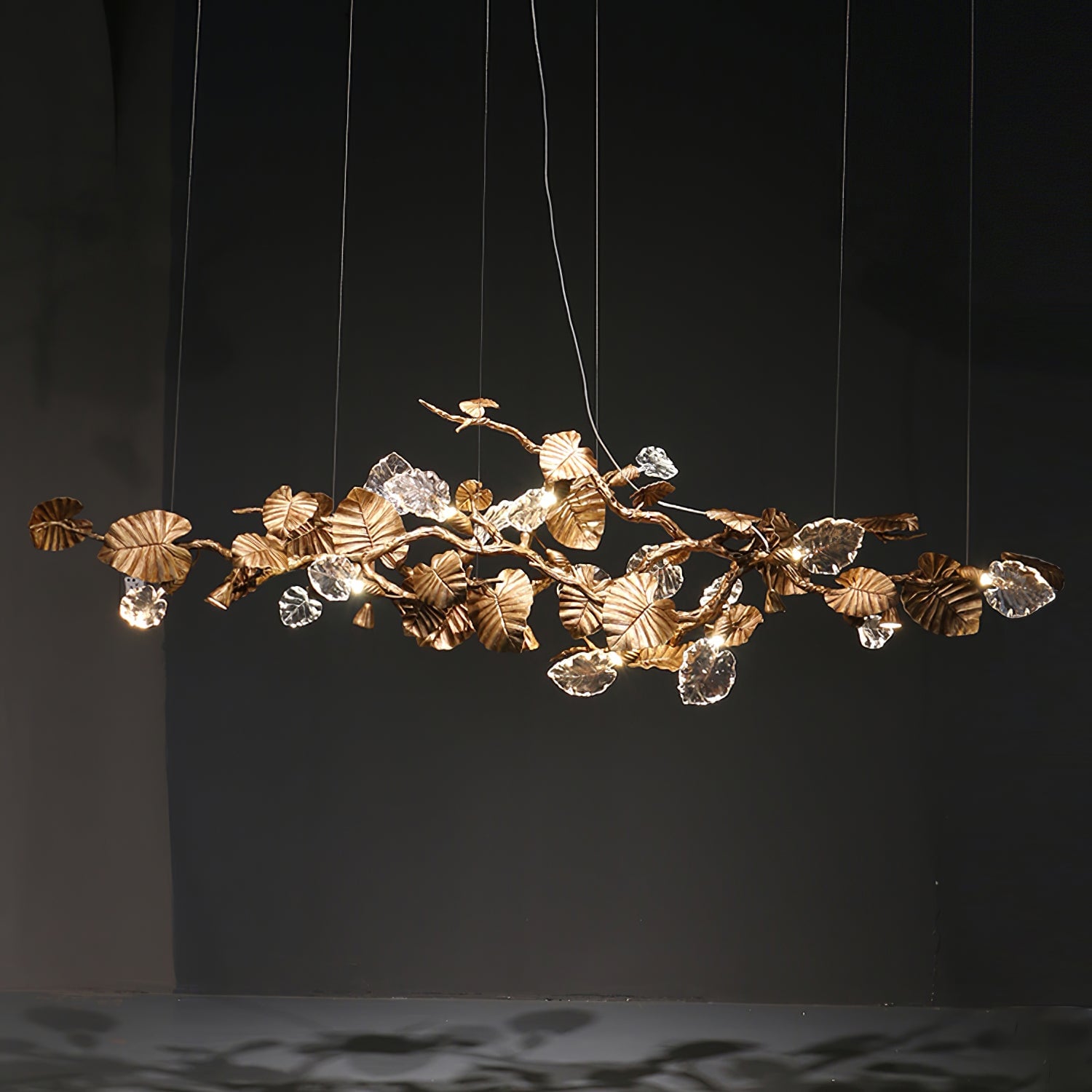 Brass Leaf Chandelier - Lumpaz