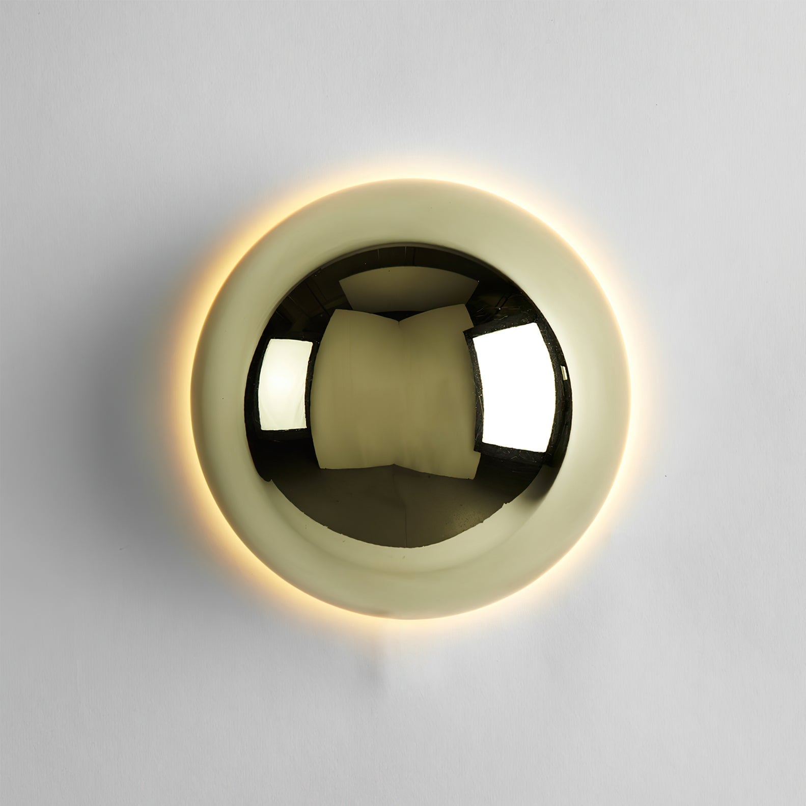 Round Metal Wall Lamp - Lumpaz