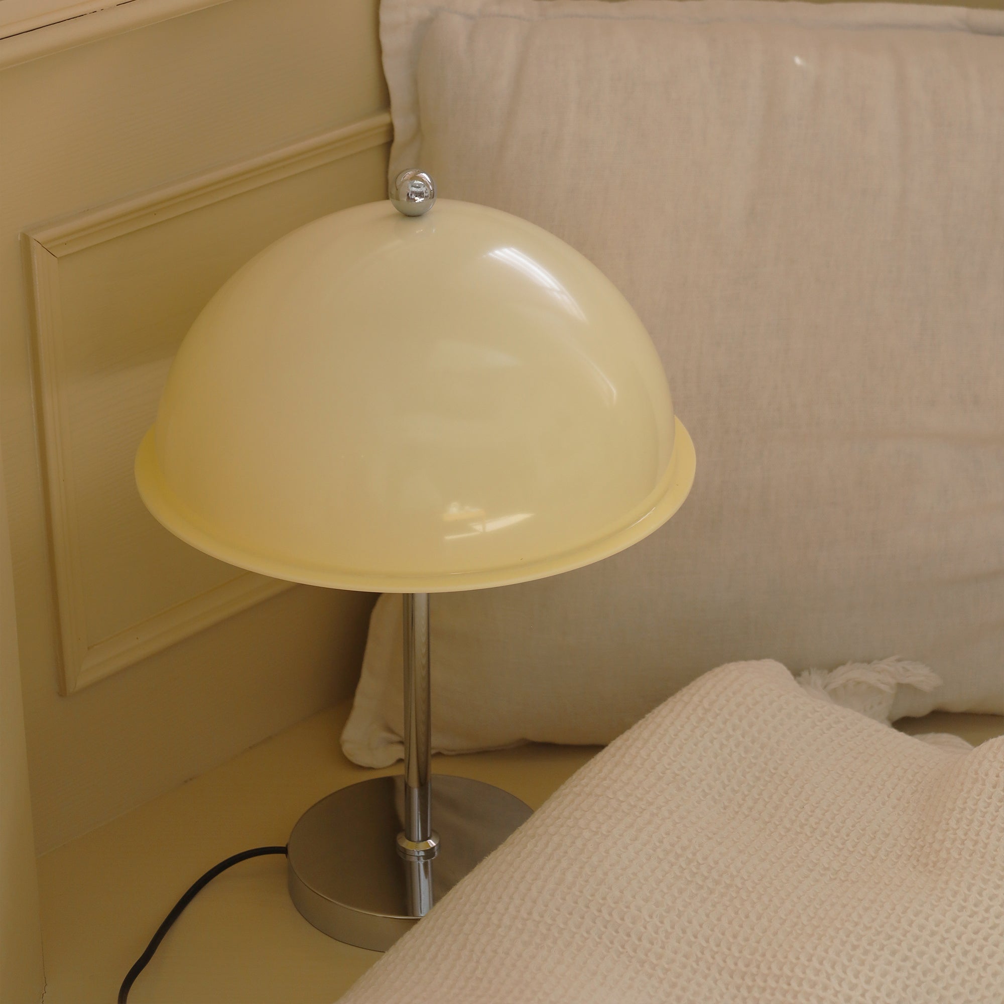 Edinburgh Table Lamp - Lumpaz