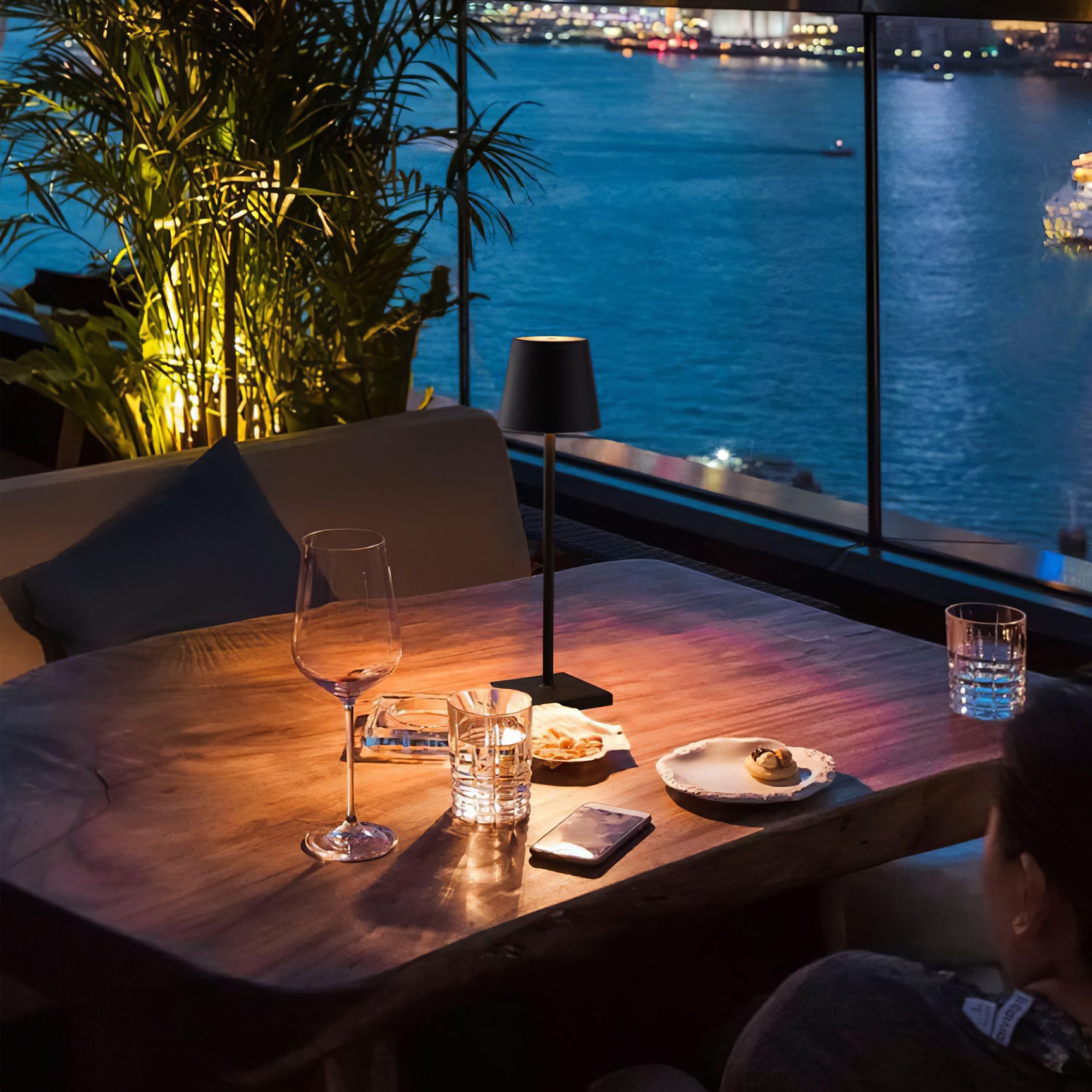 Poldina Built-in Battery Table Lamp - Lumpaz