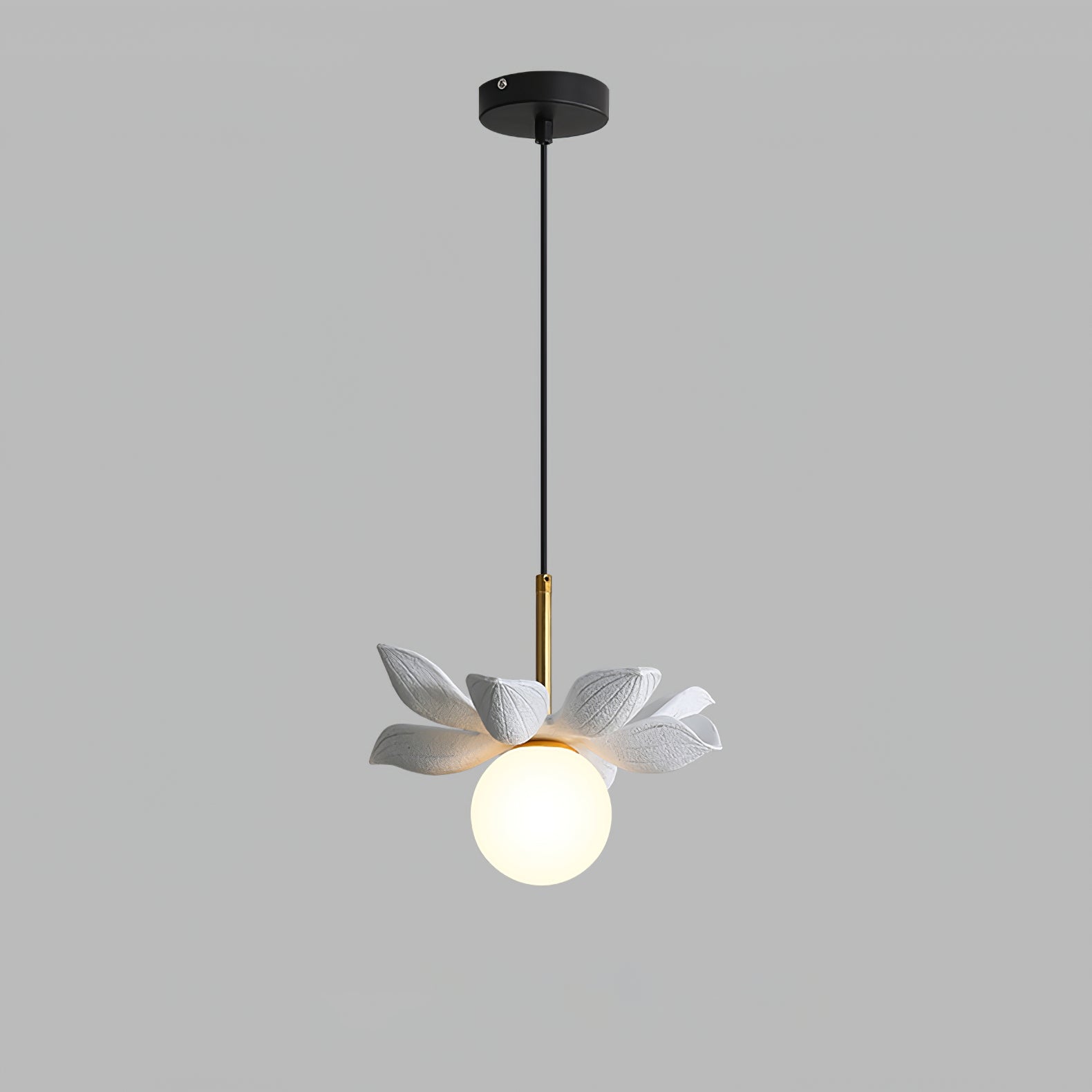 Resin Small Pendant Light - Lumpaz