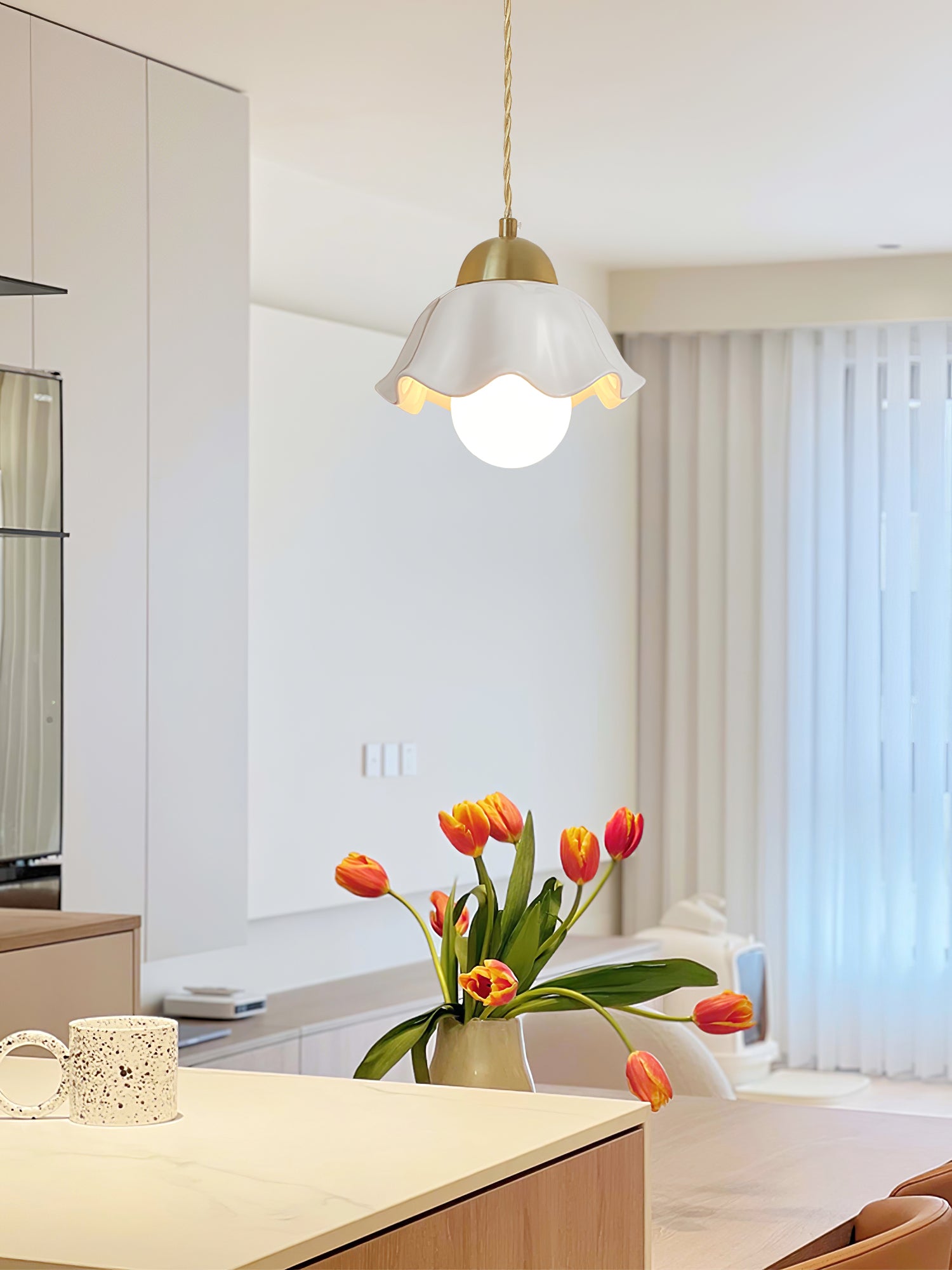 Ceramics Floral Pendant Light - Lumpaz