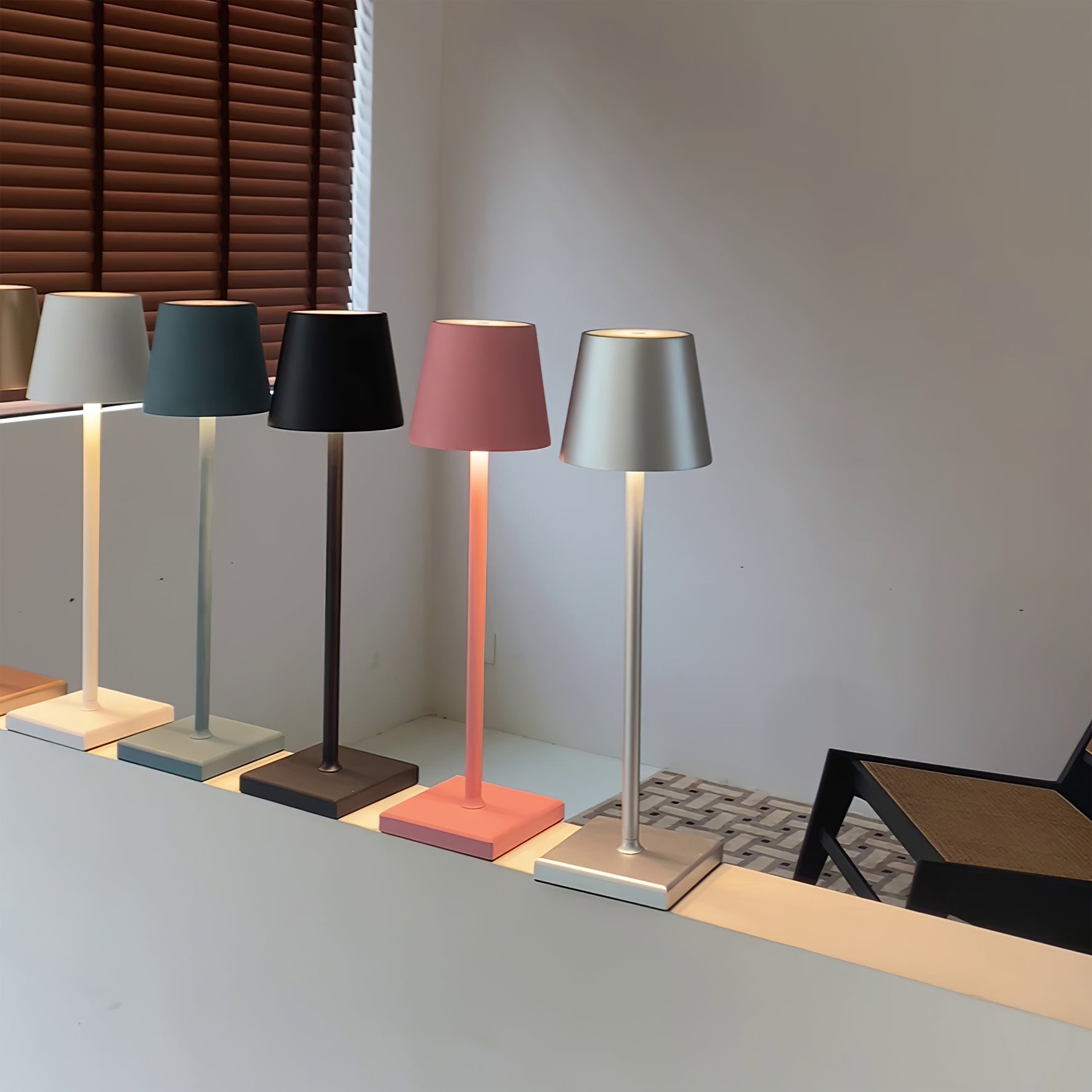 Poldina Built-in Battery Table Lamp - Lumpaz