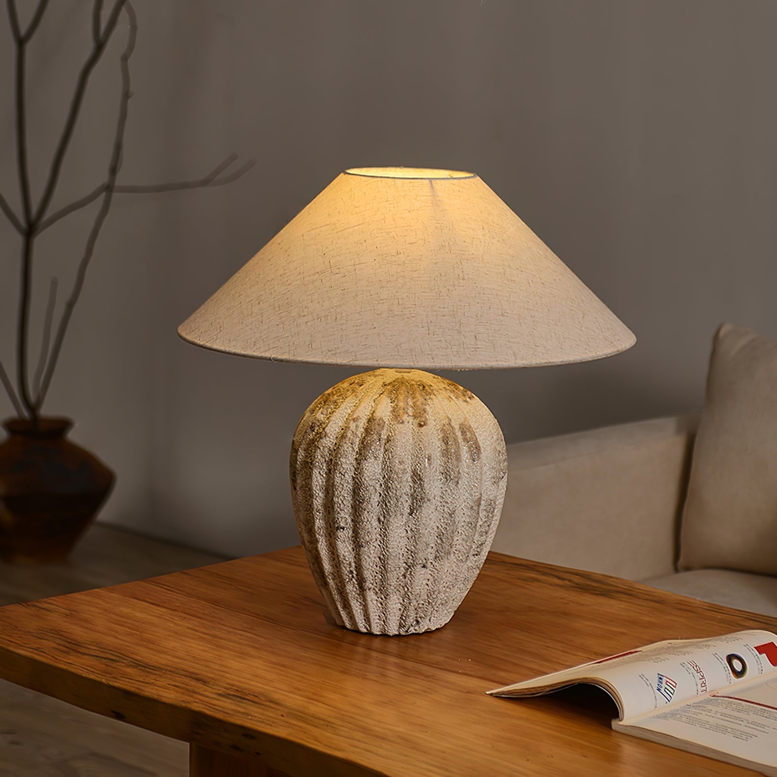Fluted Ceramic Table Lamp - Lumpaz