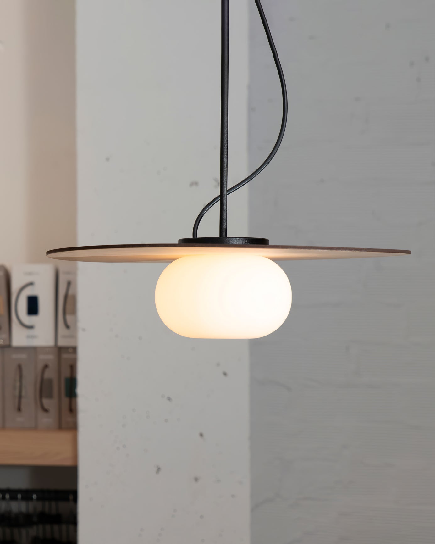 Knock Pendant Light - Lumpaz