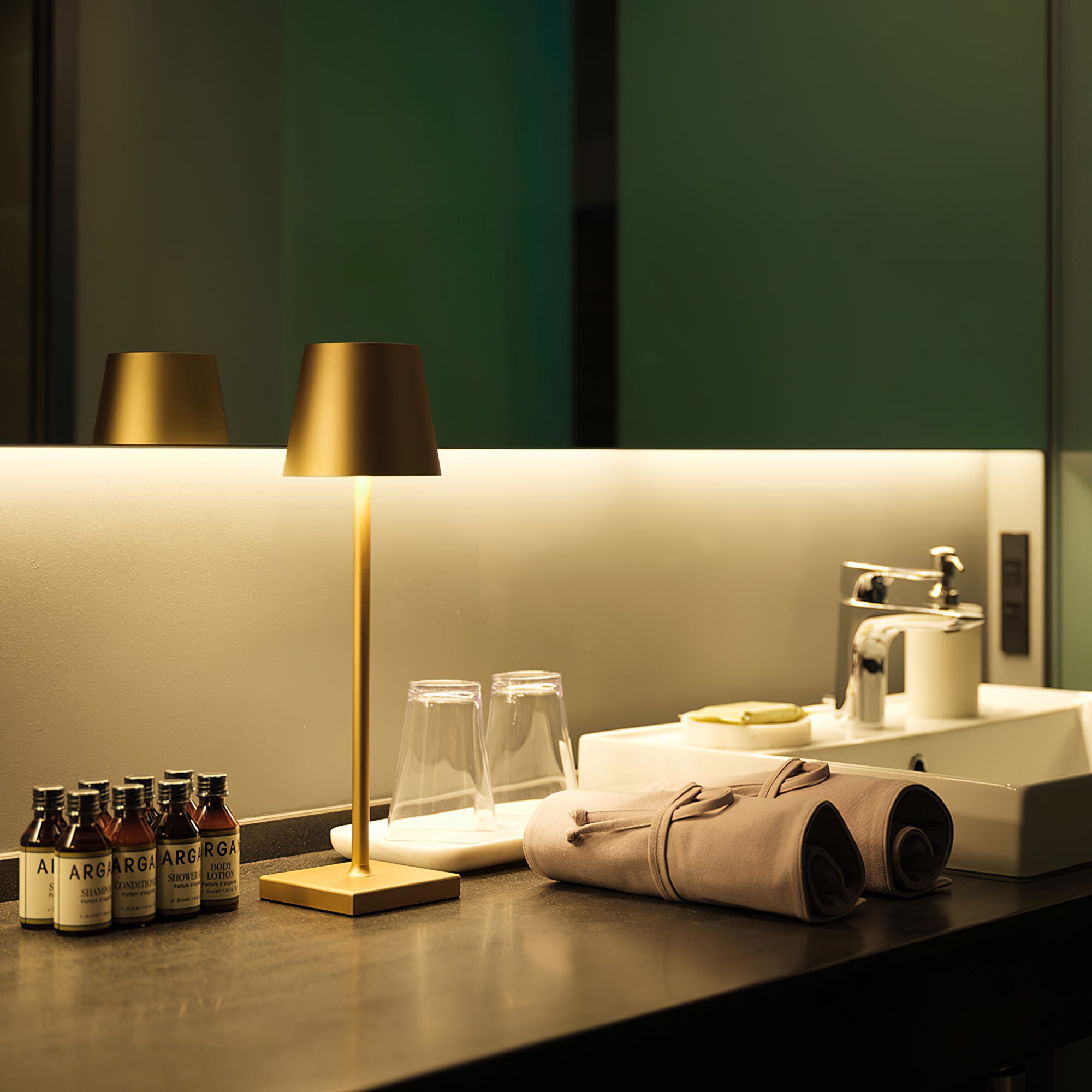 Poldina Built-in Battery Table Lamp - Lumpaz