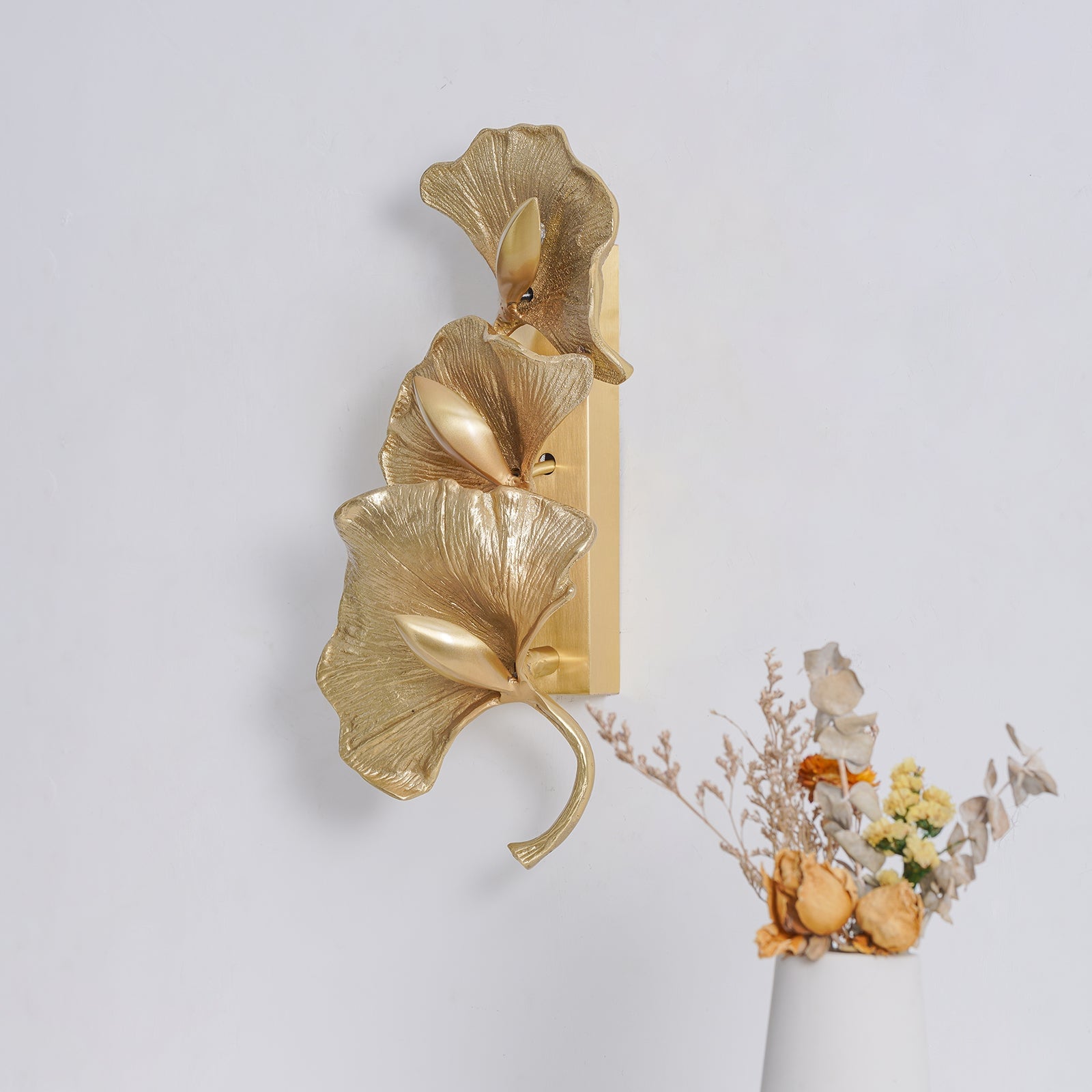 Ginkgo Leaf Wall Lamp - Lumpaz
