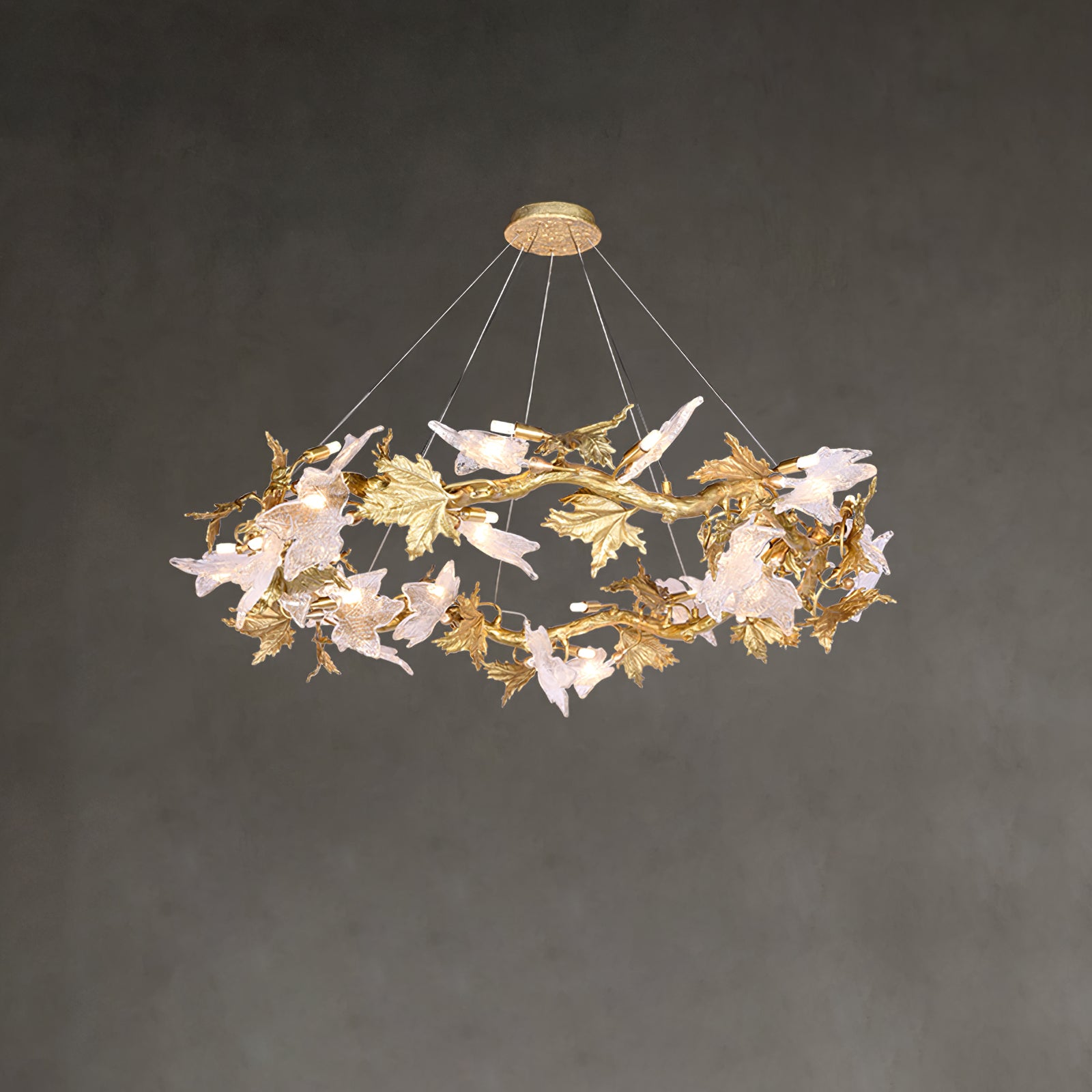 Folio Crown Chandelier - Lumpaz