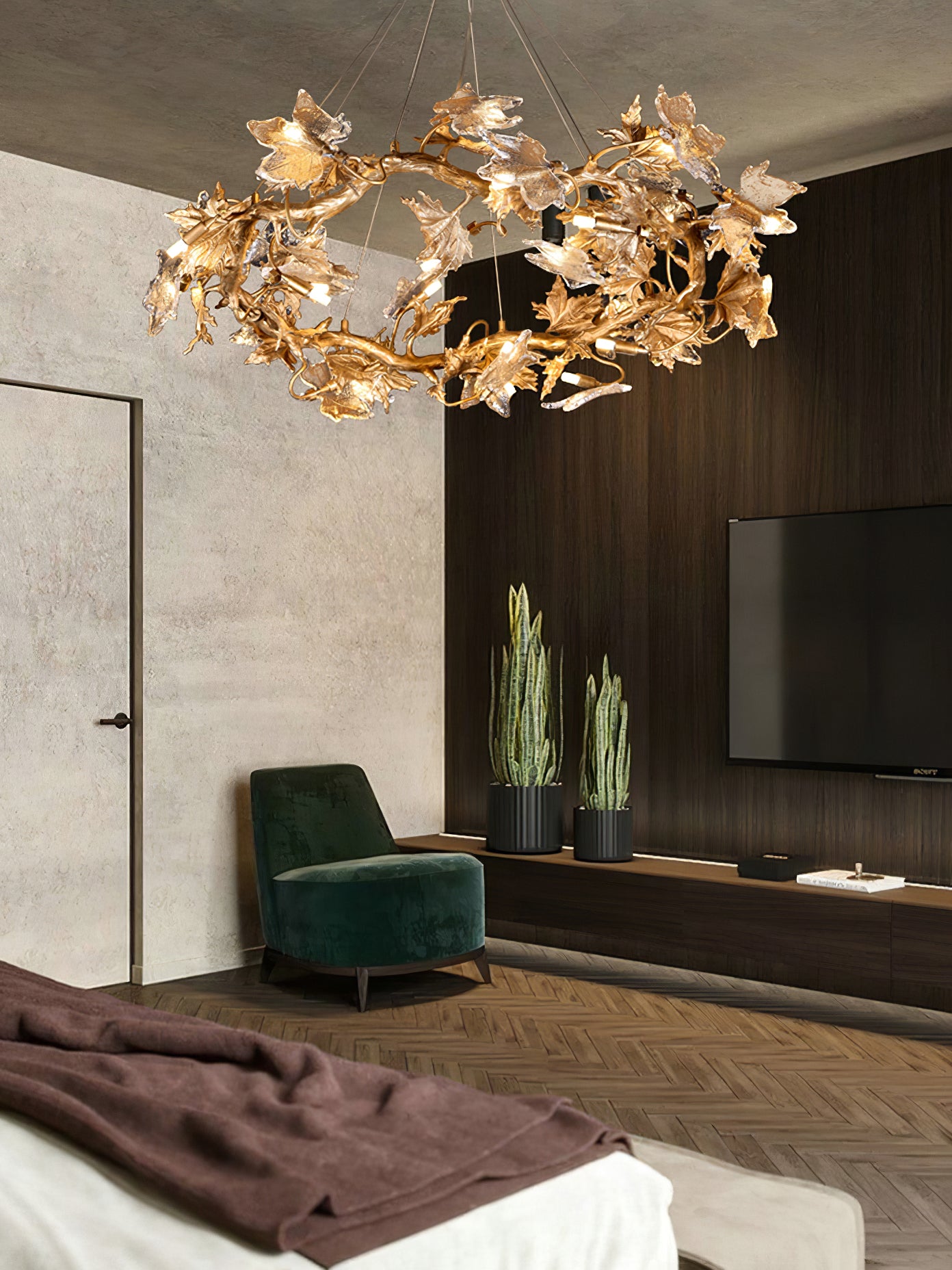 Folio Crown Chandelier - Lumpaz