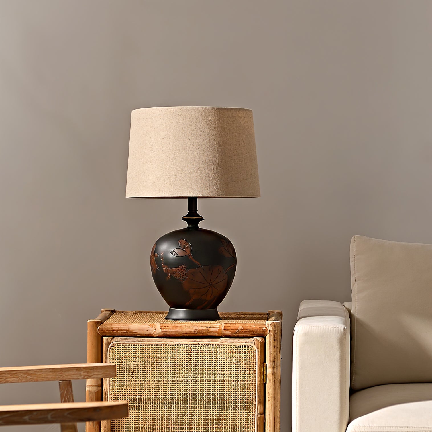 Fish Motif Ceramic Table Lamp - Lumpaz