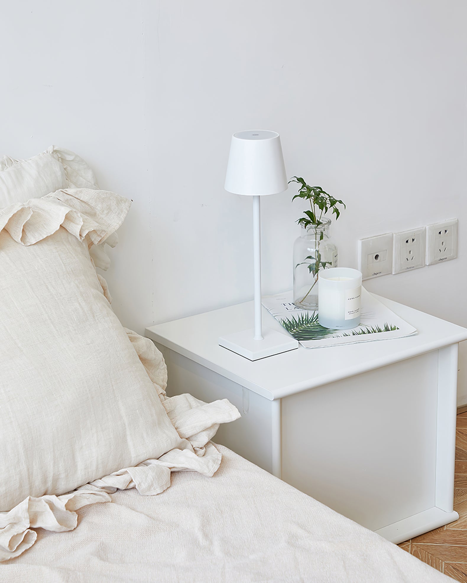 Poldina Built-in Battery Table Lamp - Lumpaz