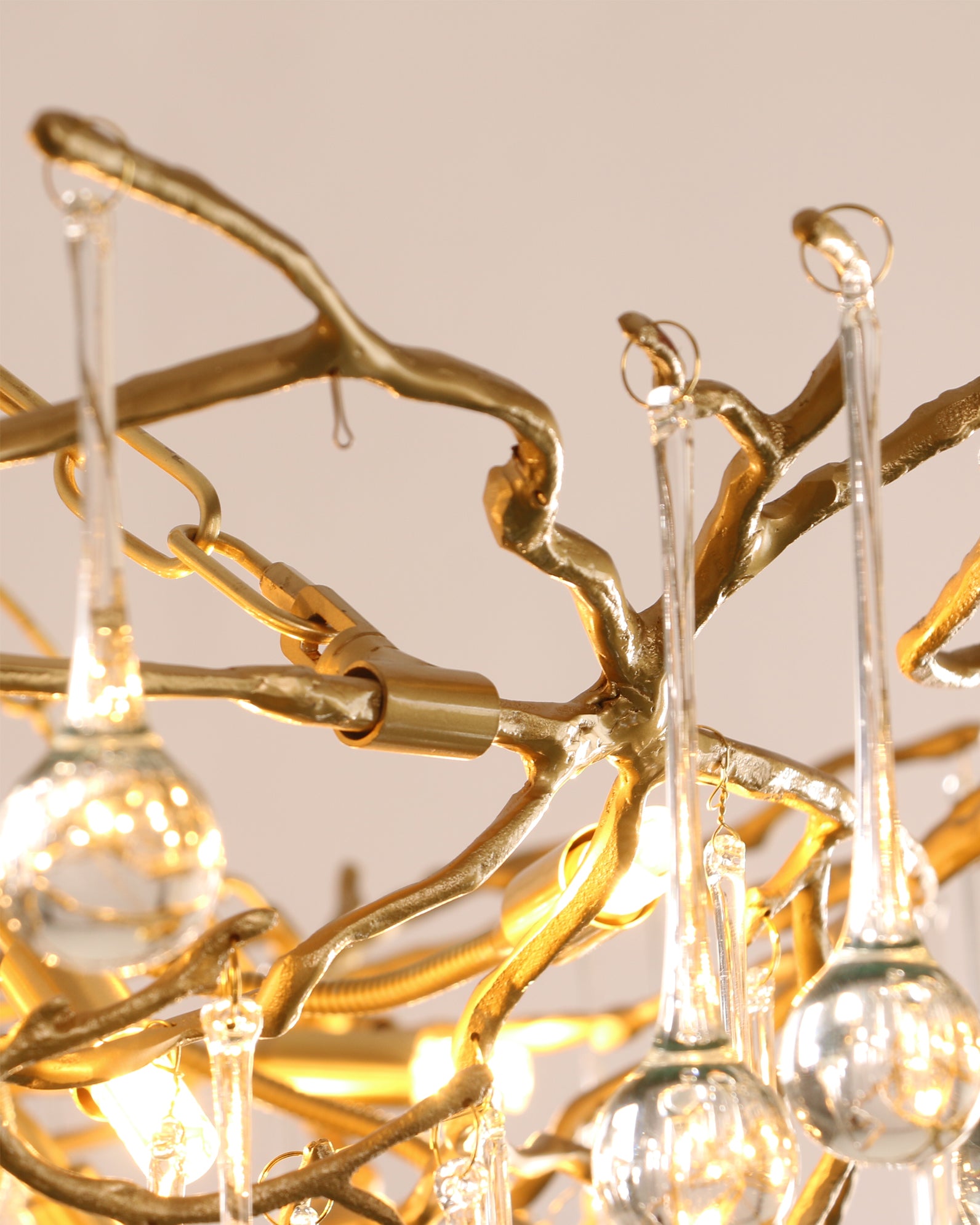 Anita Brass Leaf Chandelier - Lumpaz