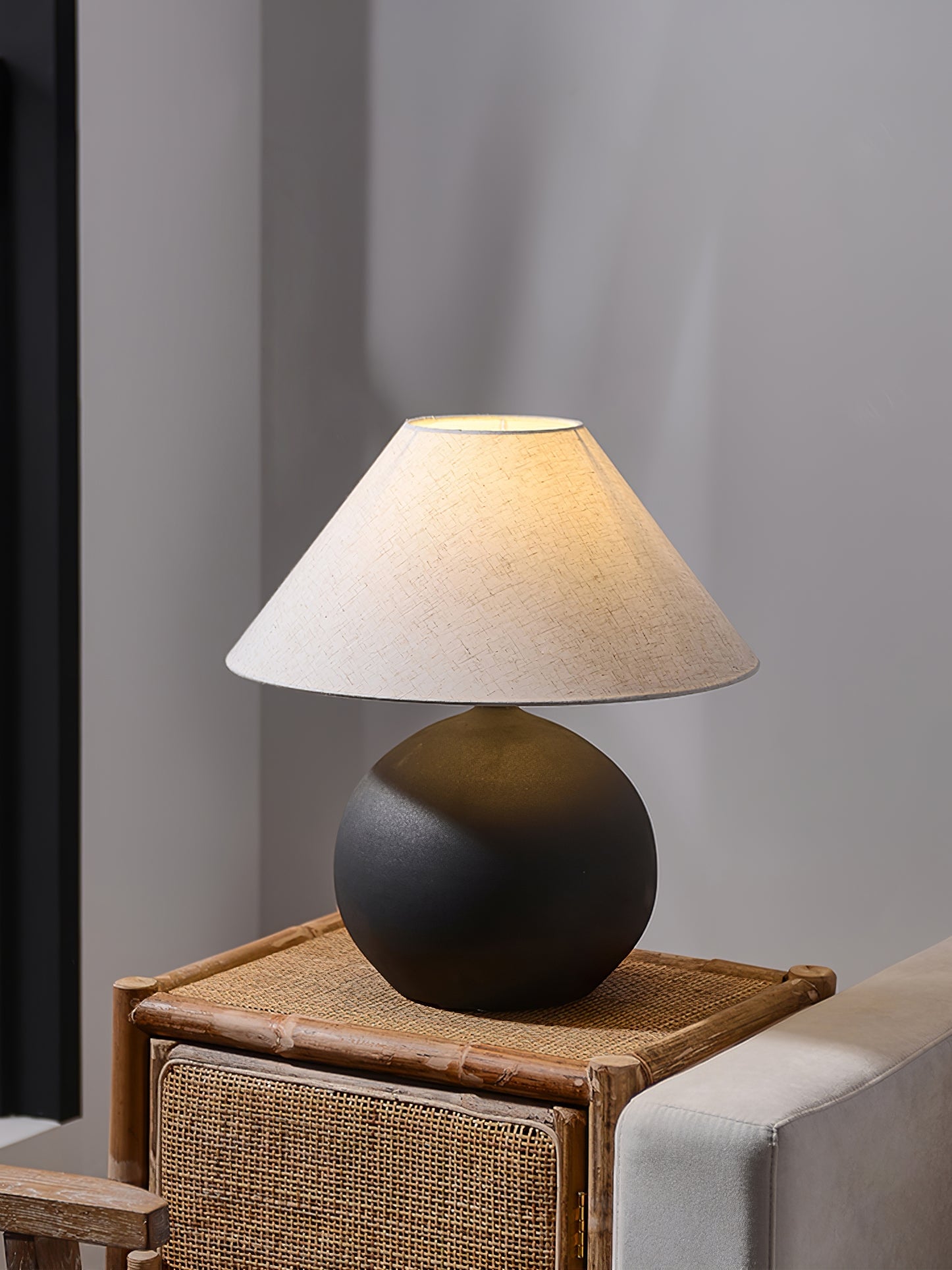 Lebes Ceramic Table Lamp - Lumpaz