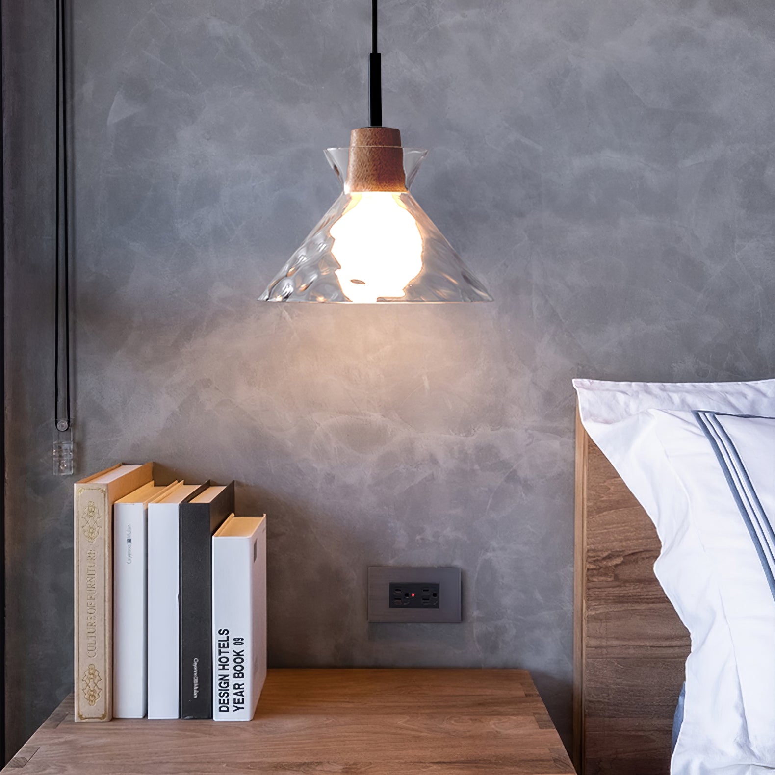 Quenna Pendant Lamp - Lumpaz