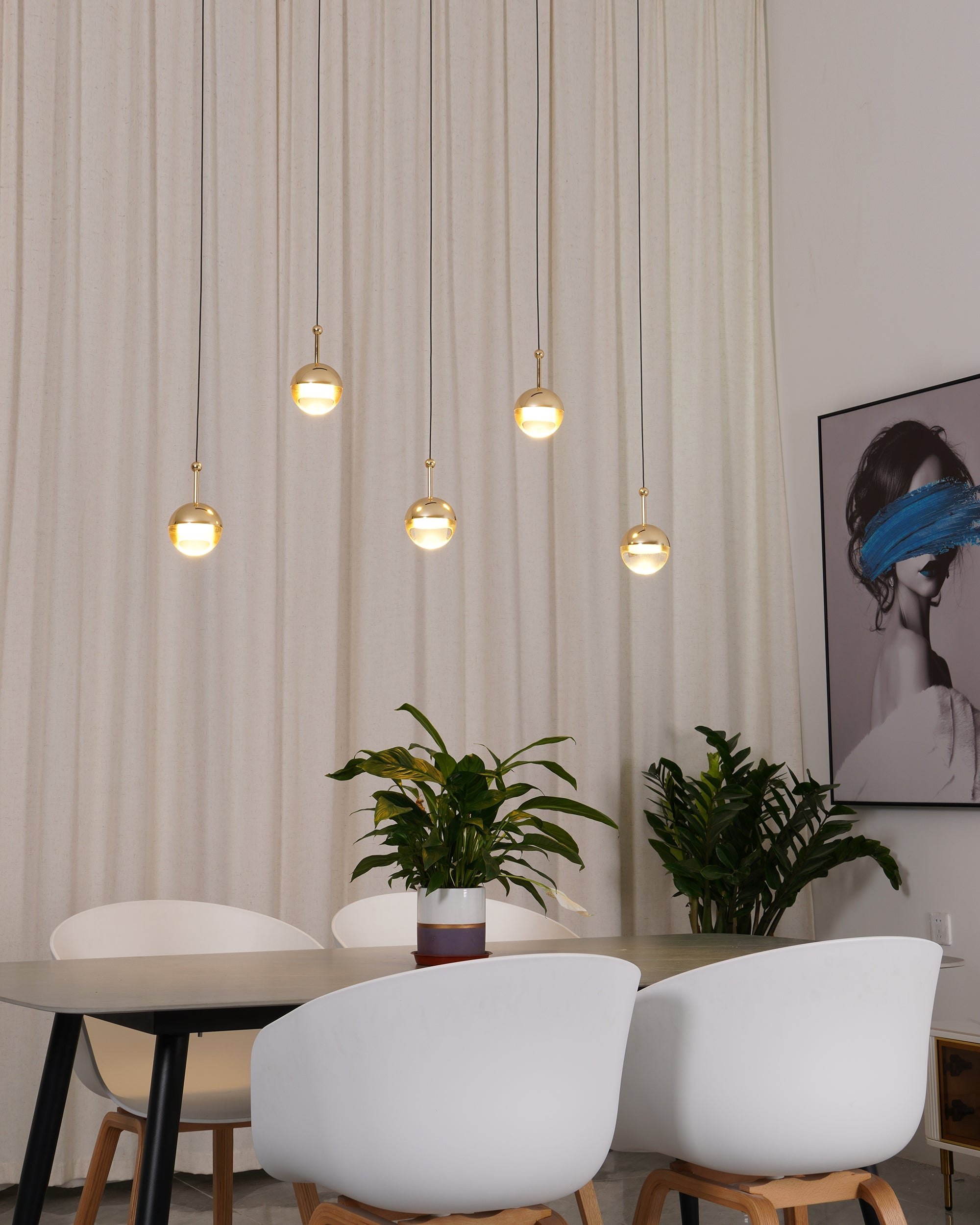 Stylish Ball Chandelier - Lumpaz