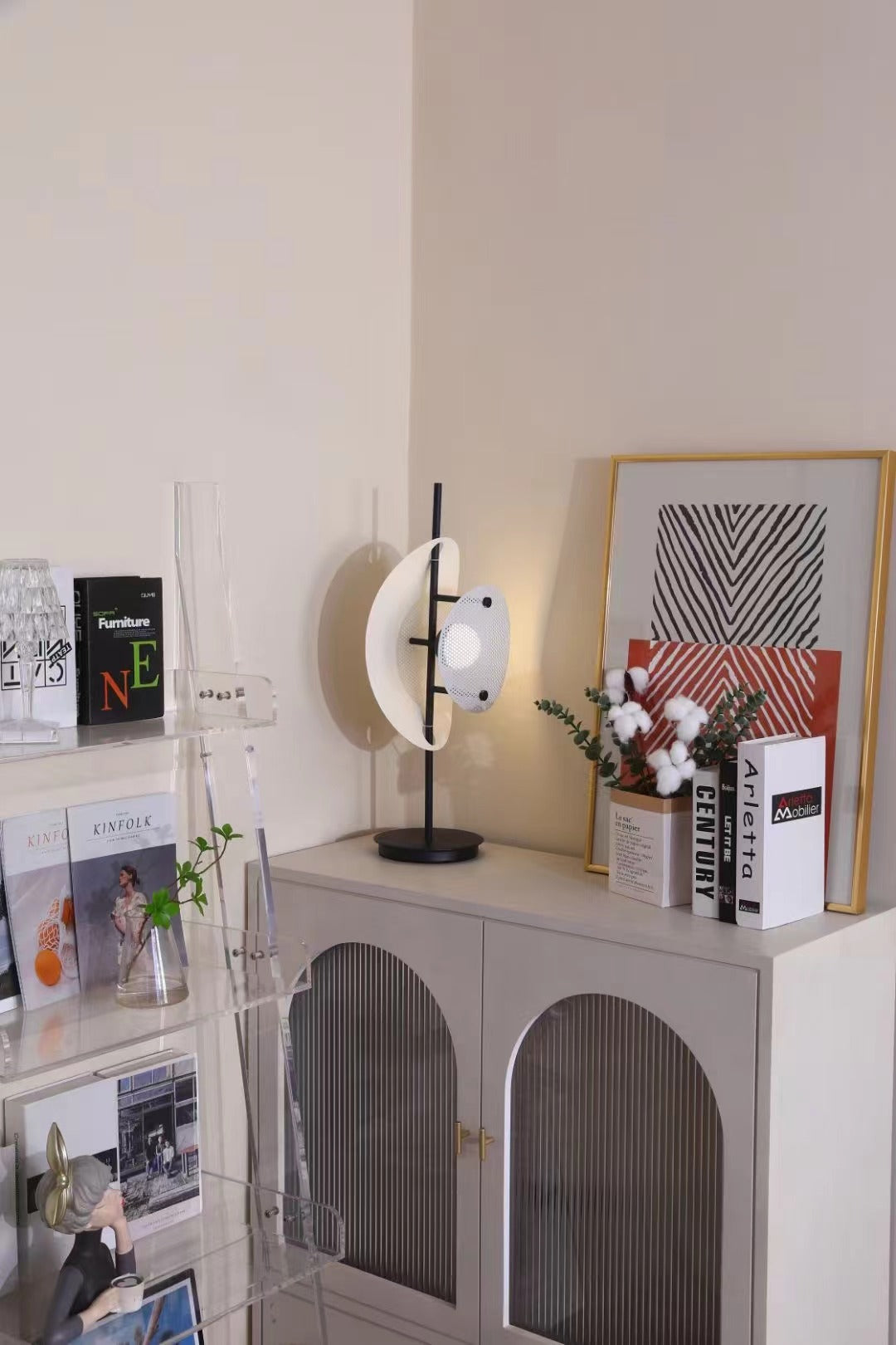 Corolle Table Lamp - Lumpaz
