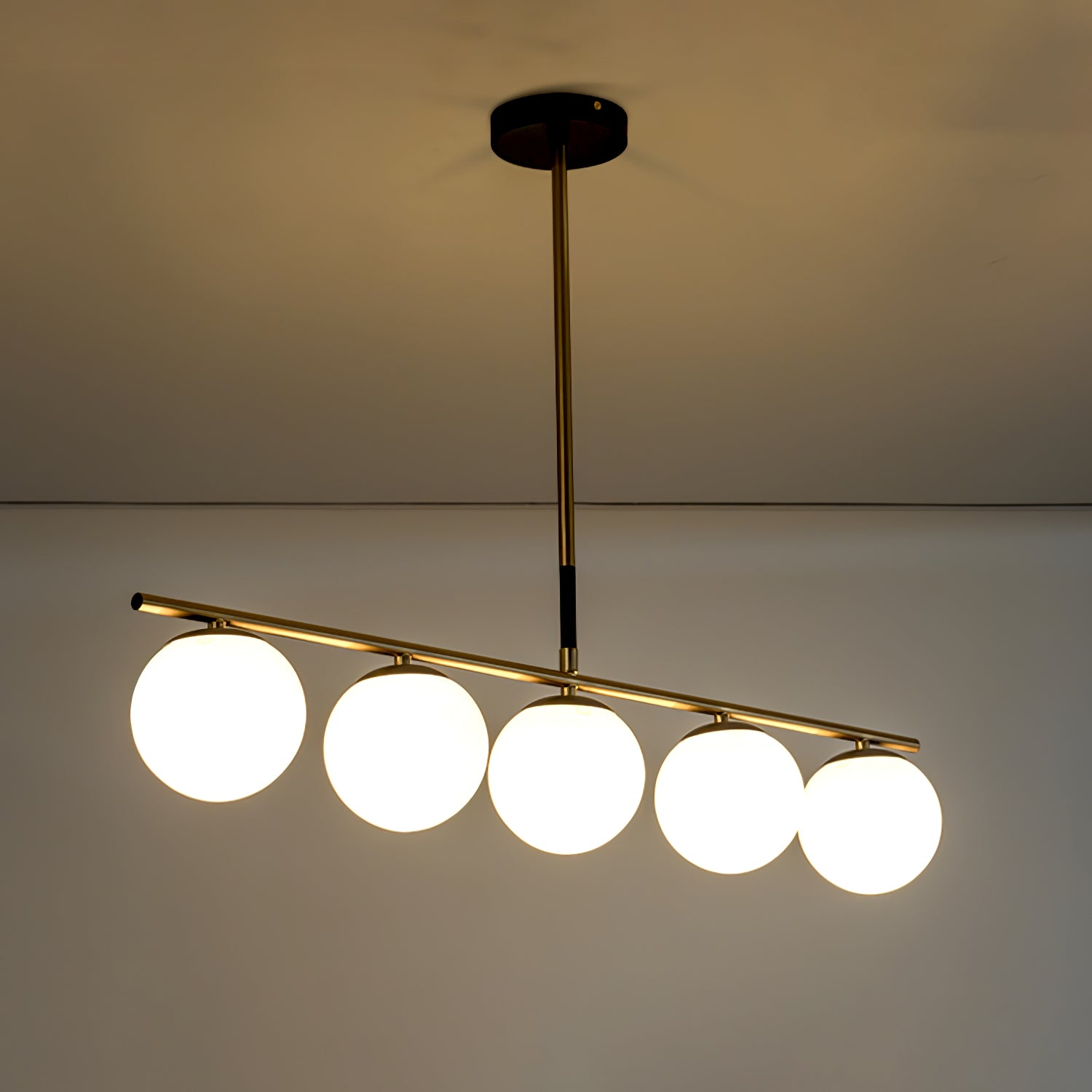 Fulesi Globe Chandelier - Lumpaz