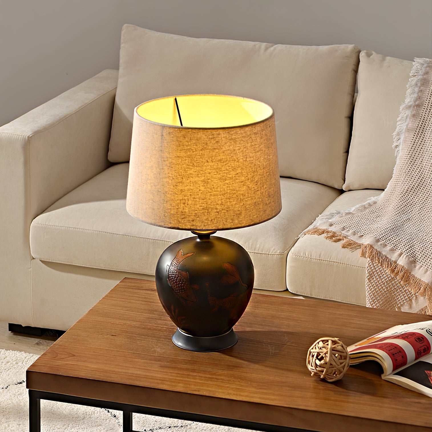 Fish Motif Ceramic Table Lamp - Lumpaz