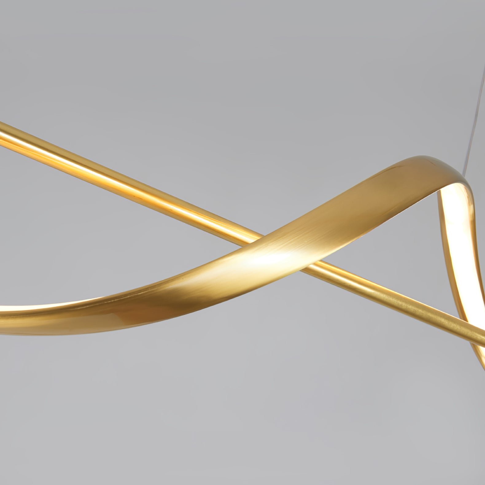 Whisper Linear Island Chandelier - Lumpaz