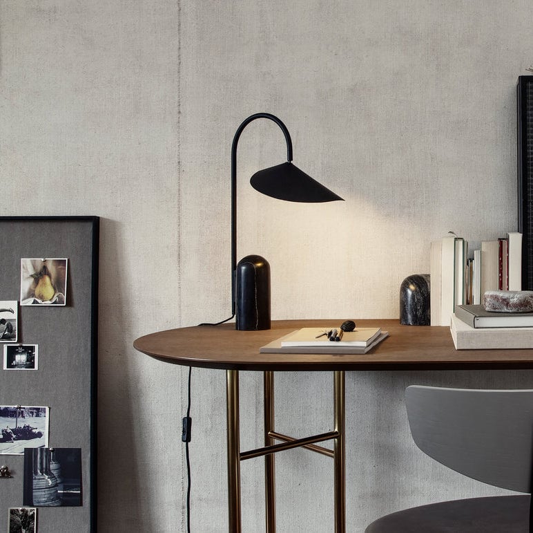 Arum Table Lamp - Lumpaz