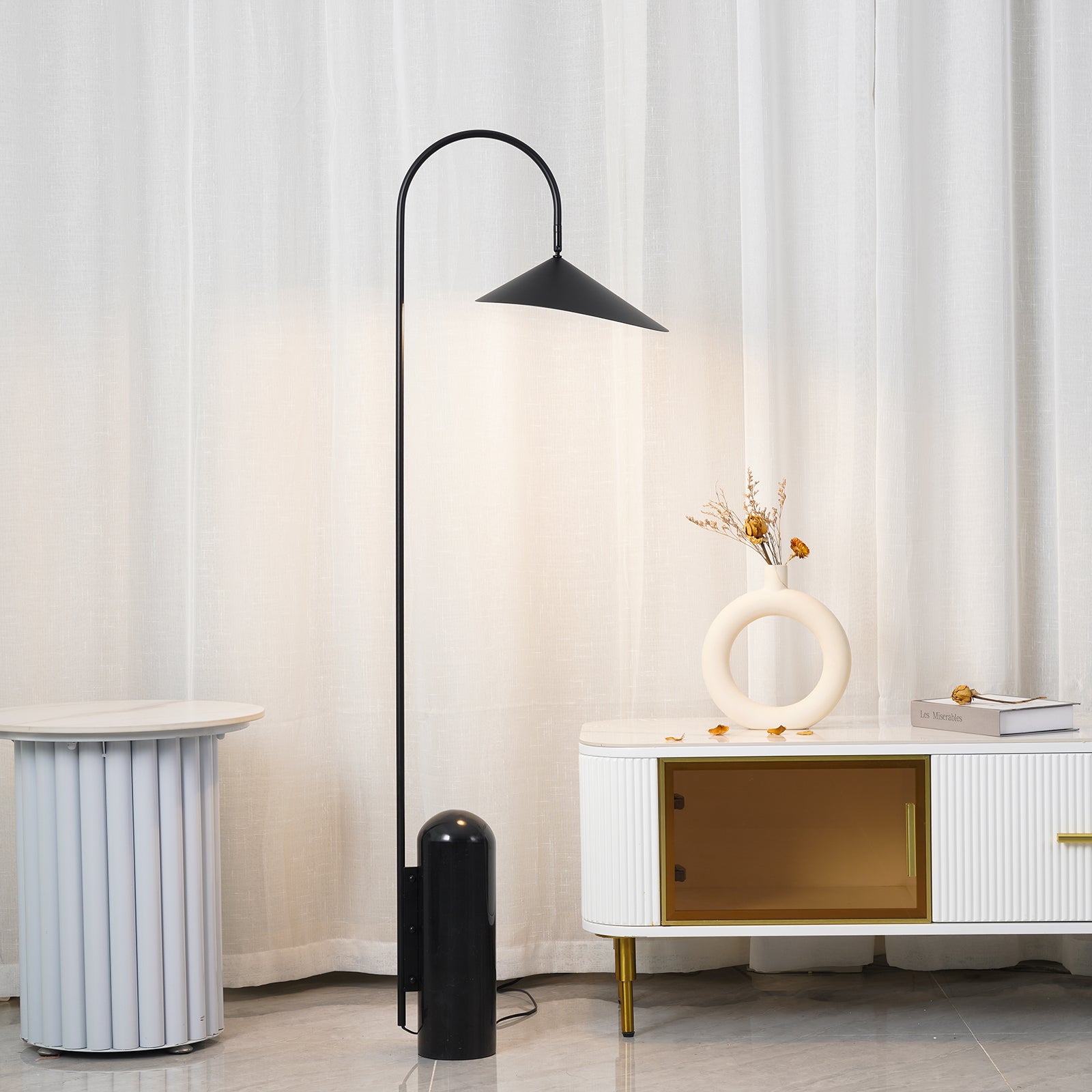 Arum Floor Lamp - Lumpaz