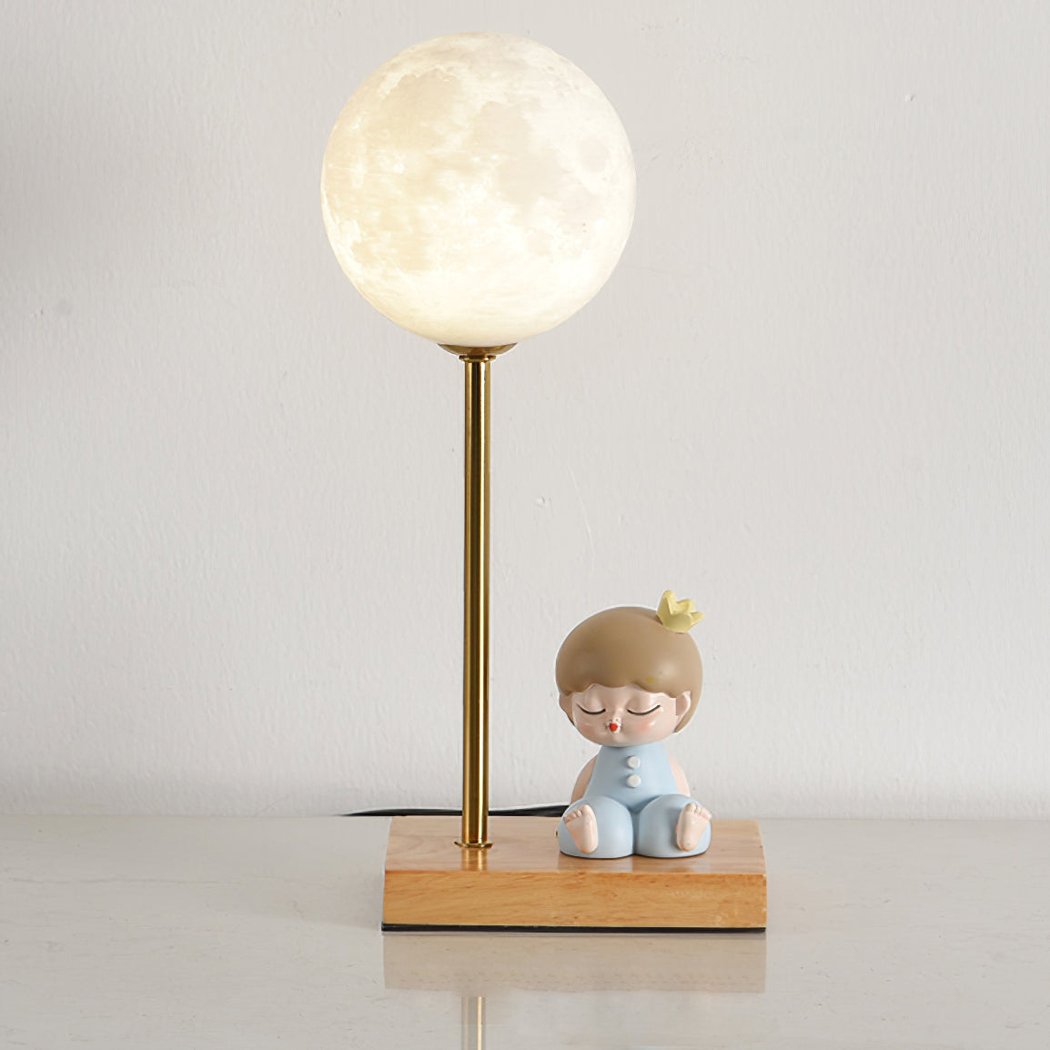 Creative Moon Table Lamp - Lumpaz