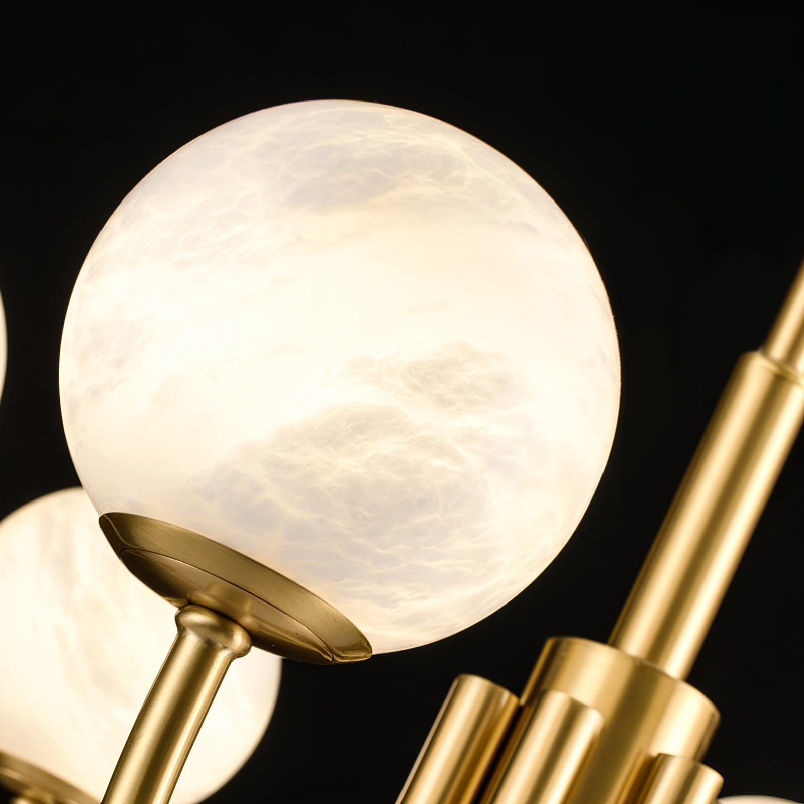 Brass Alabaster Round Chandelier - Lumpaz