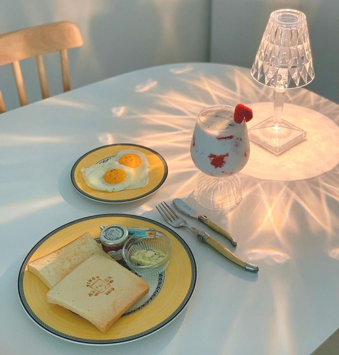 Sparkle Glam Built-in Battery Table Lamp - Lumpaz