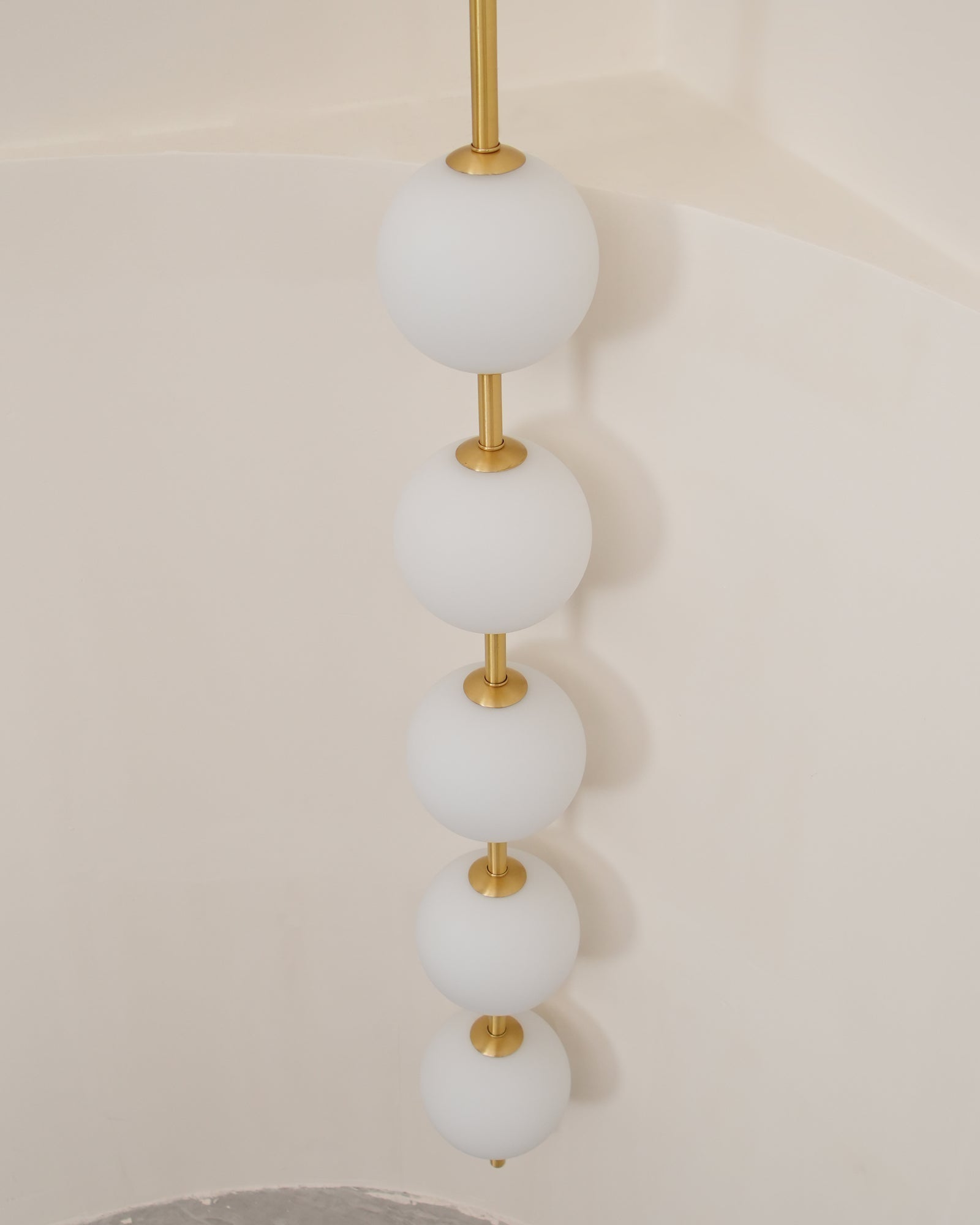 Vertical Balls Wall Lamp - Lumpaz