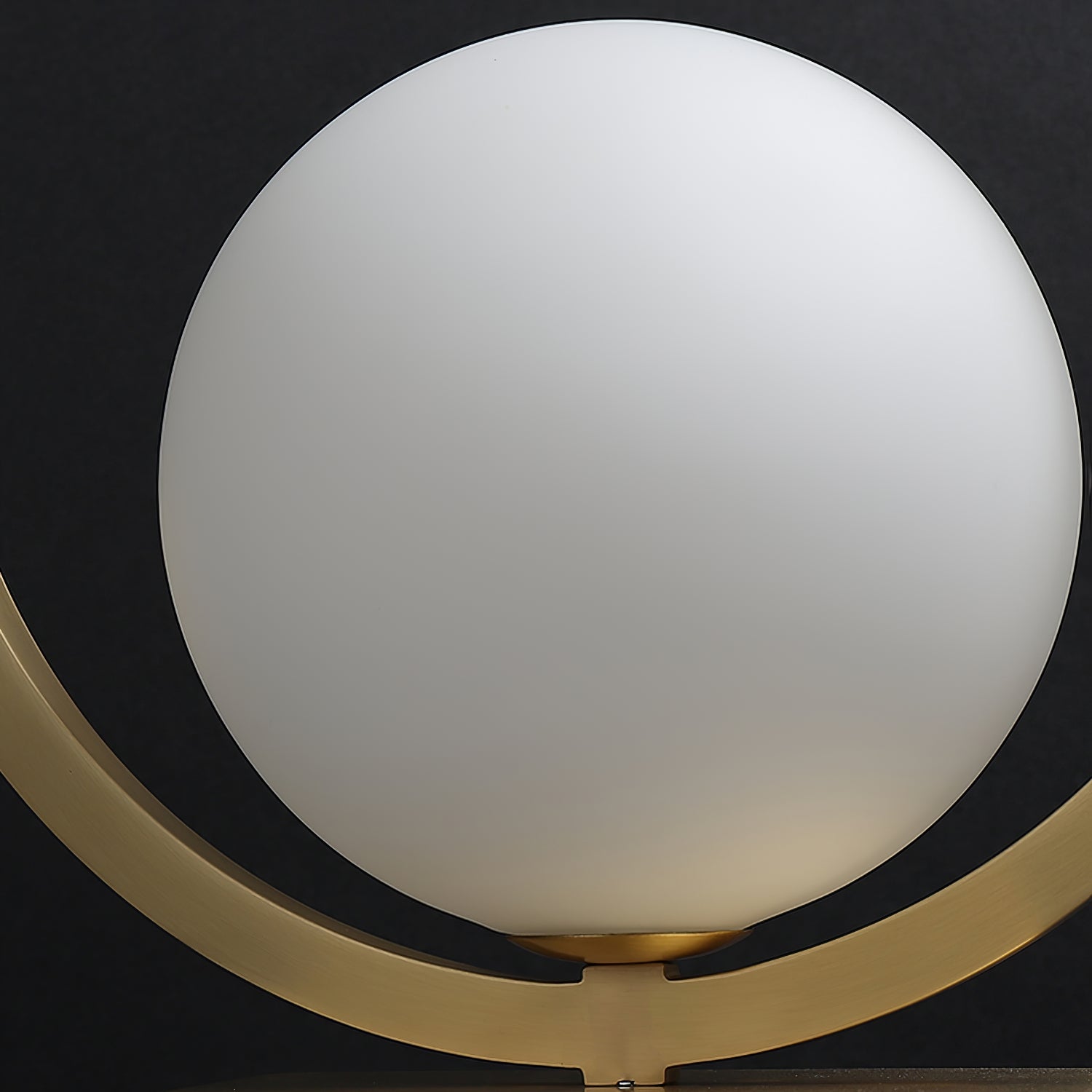 Lunar Brass Table Lamp - Lumpaz