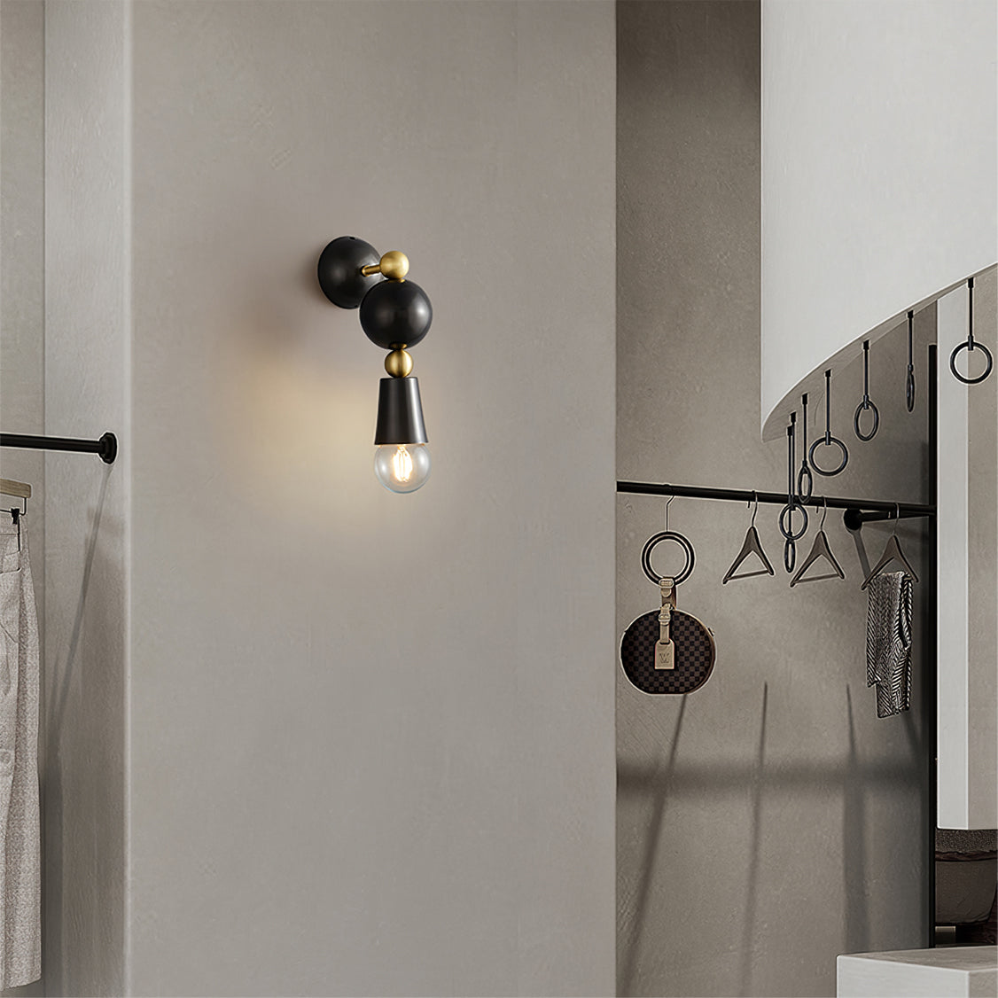 Spindle Wall Lamp - Lumpaz
