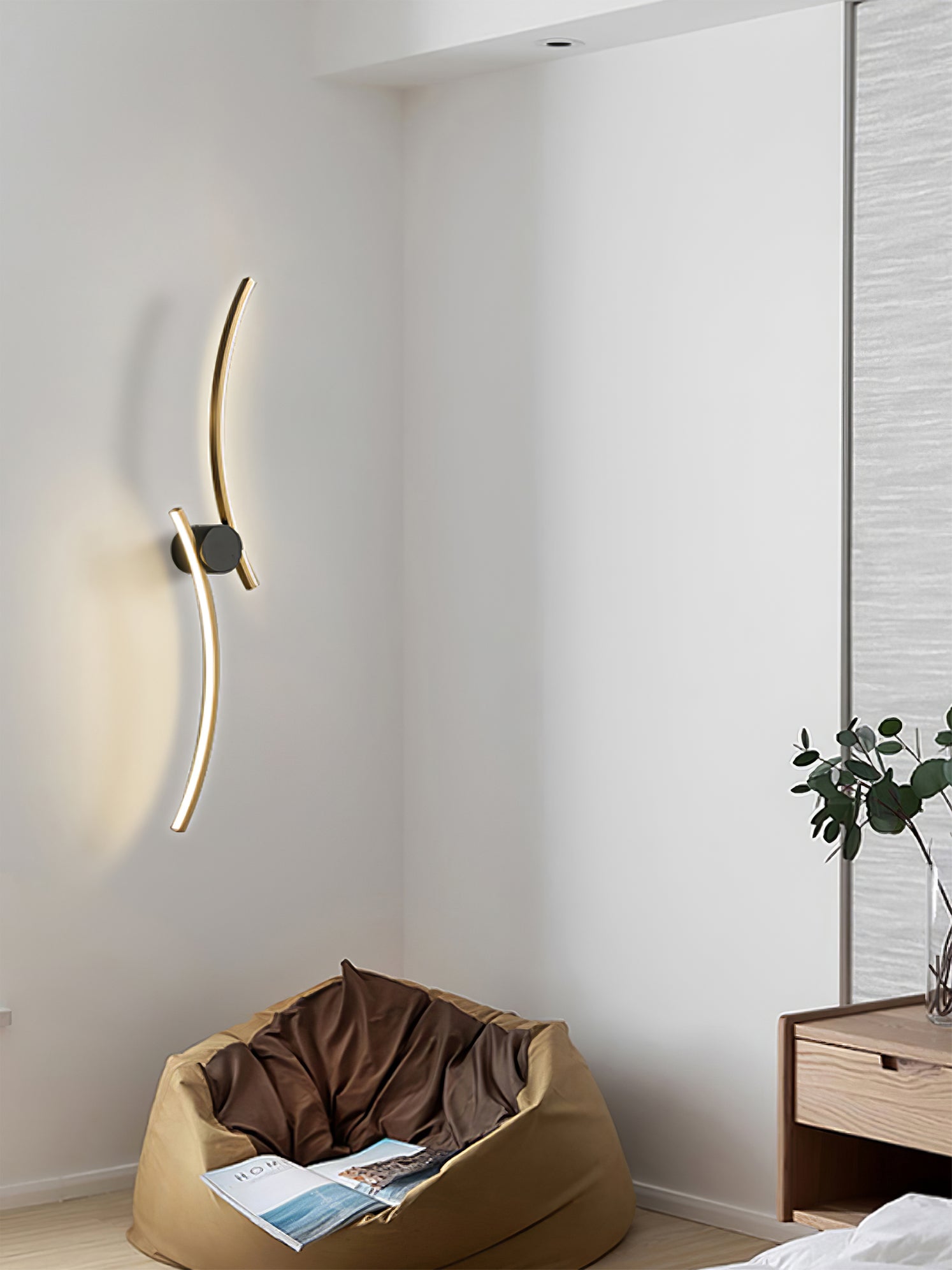 Curved Wall Lamp - Lumpaz