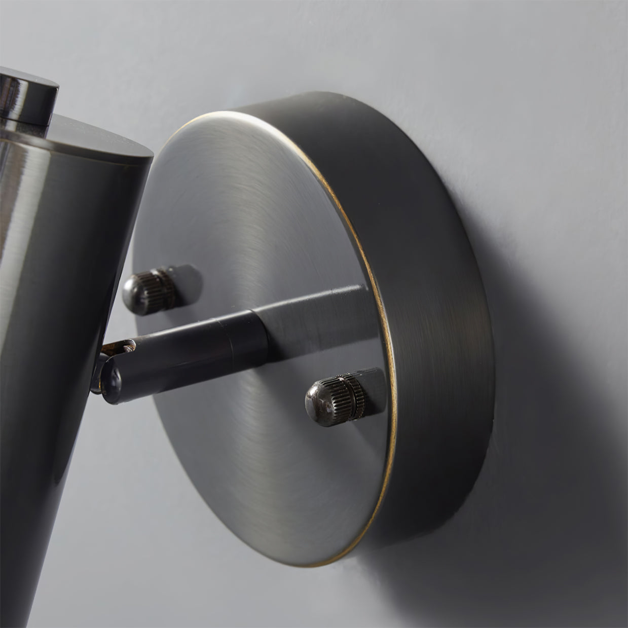 Eduard Wall Lamp - Lumpaz