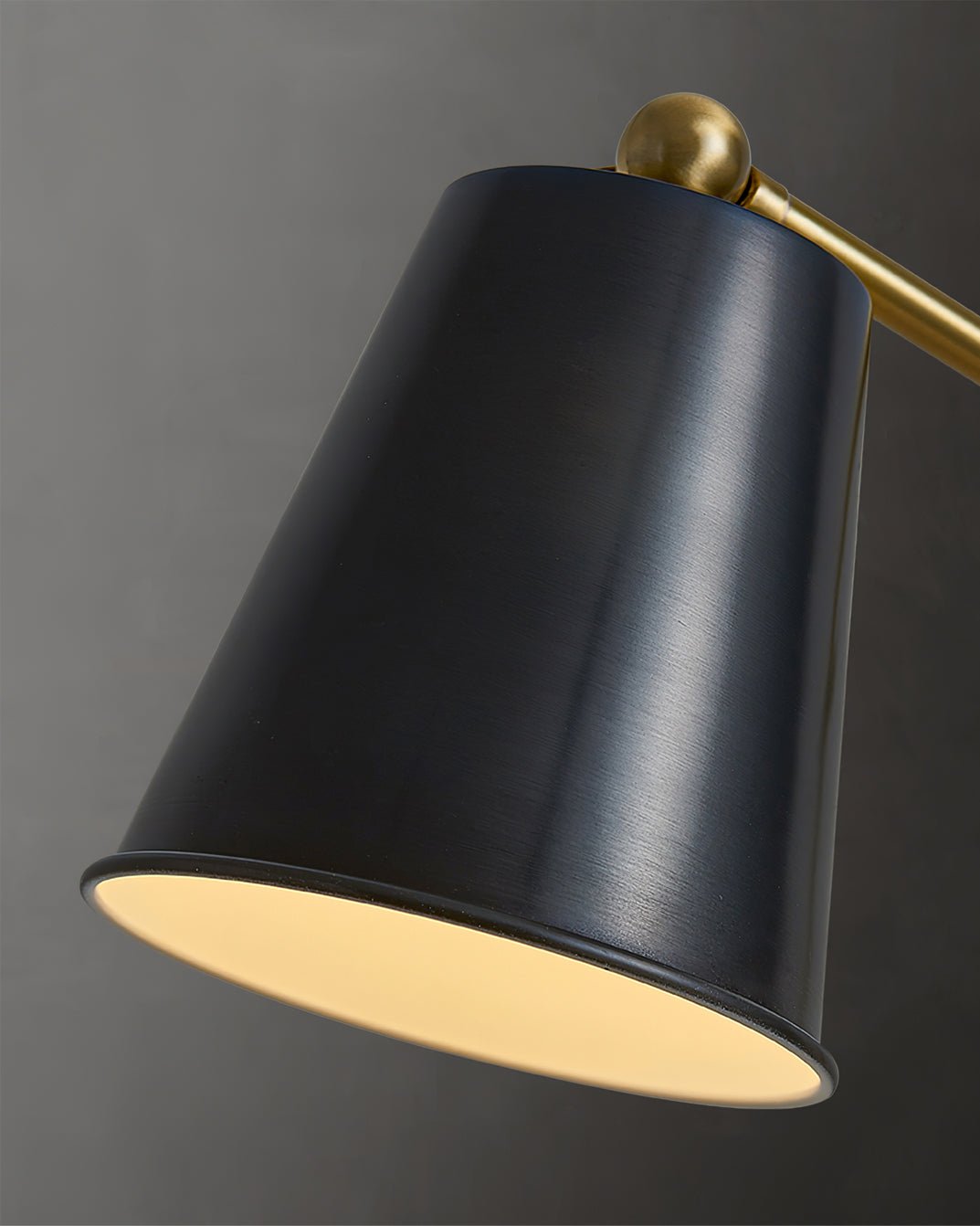 Tresa Table Lamp - Lumpaz