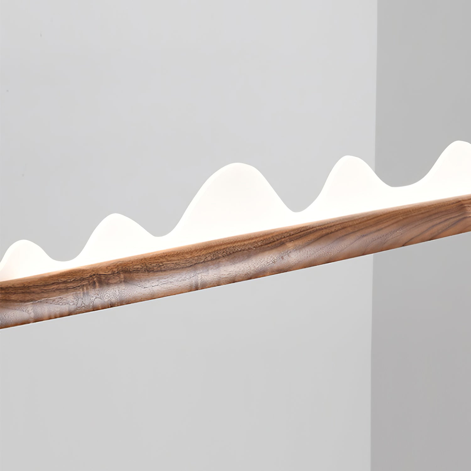 Drift Linear Chandelier - Lumpaz