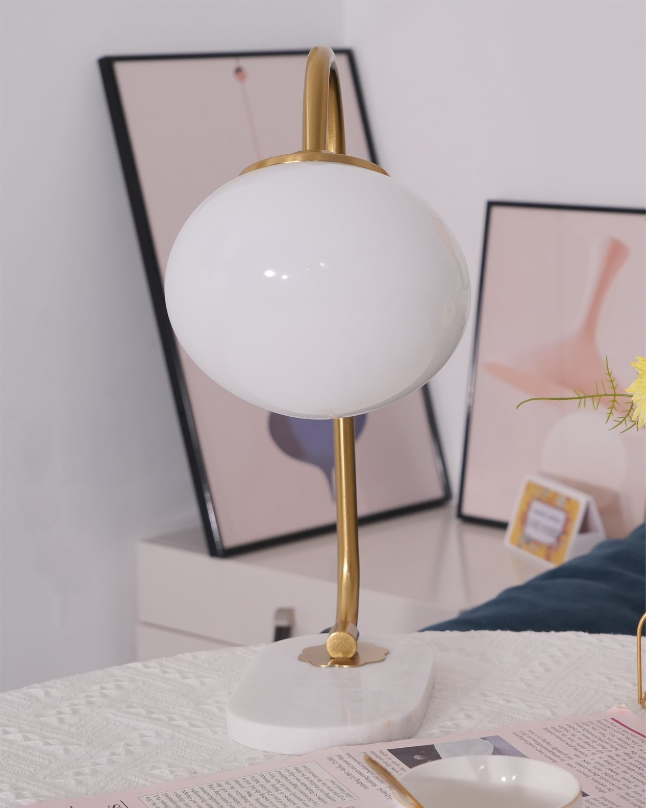Marshmallow Table Lamp - Lumpaz