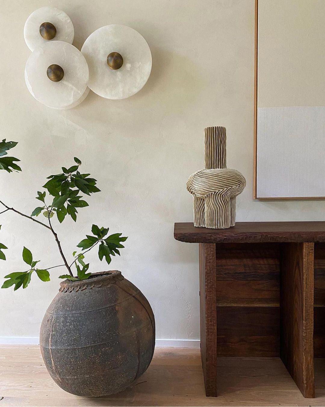 Round Alabaster Wall Lamp - Lumpaz