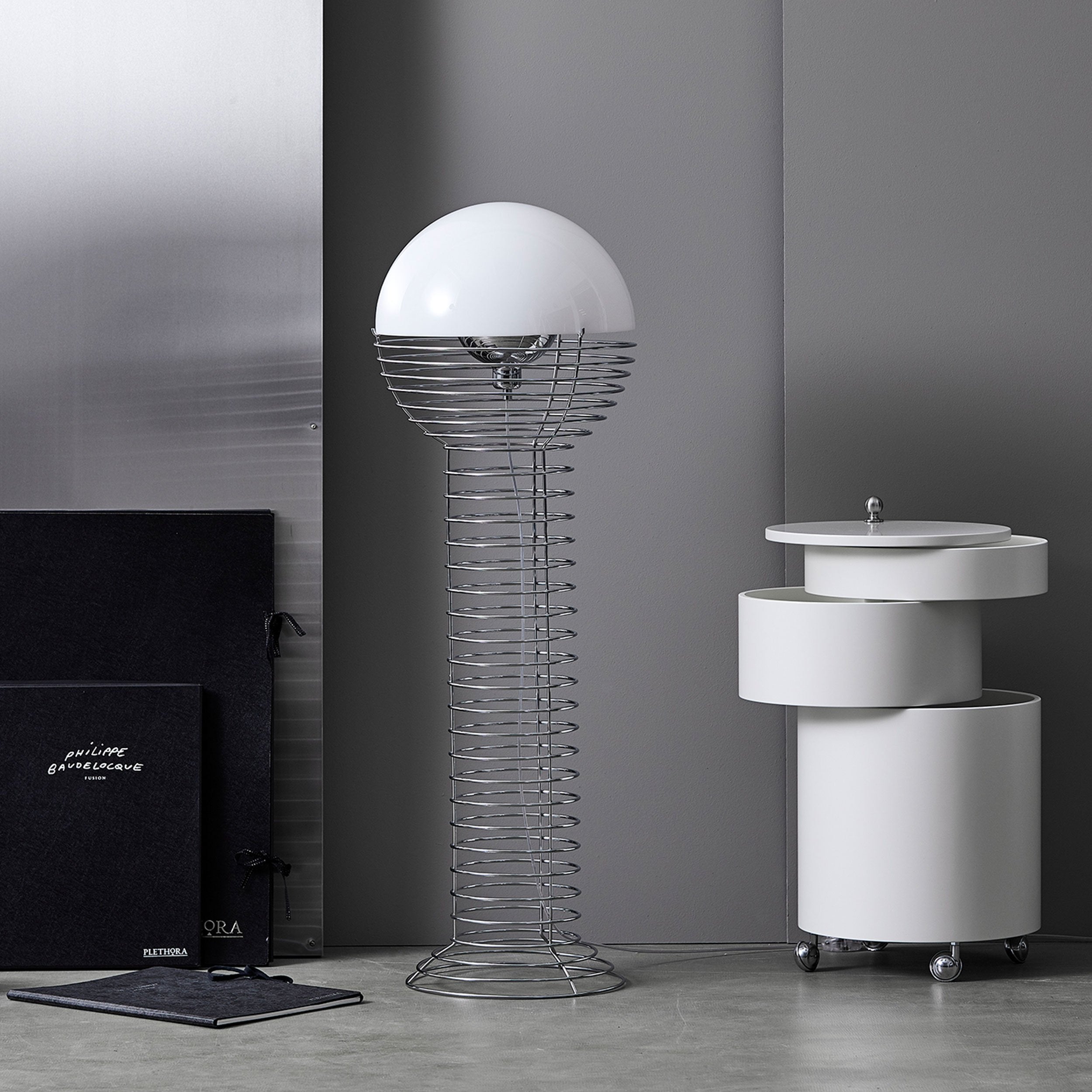 Wire Floor Lamp - Lumpaz
