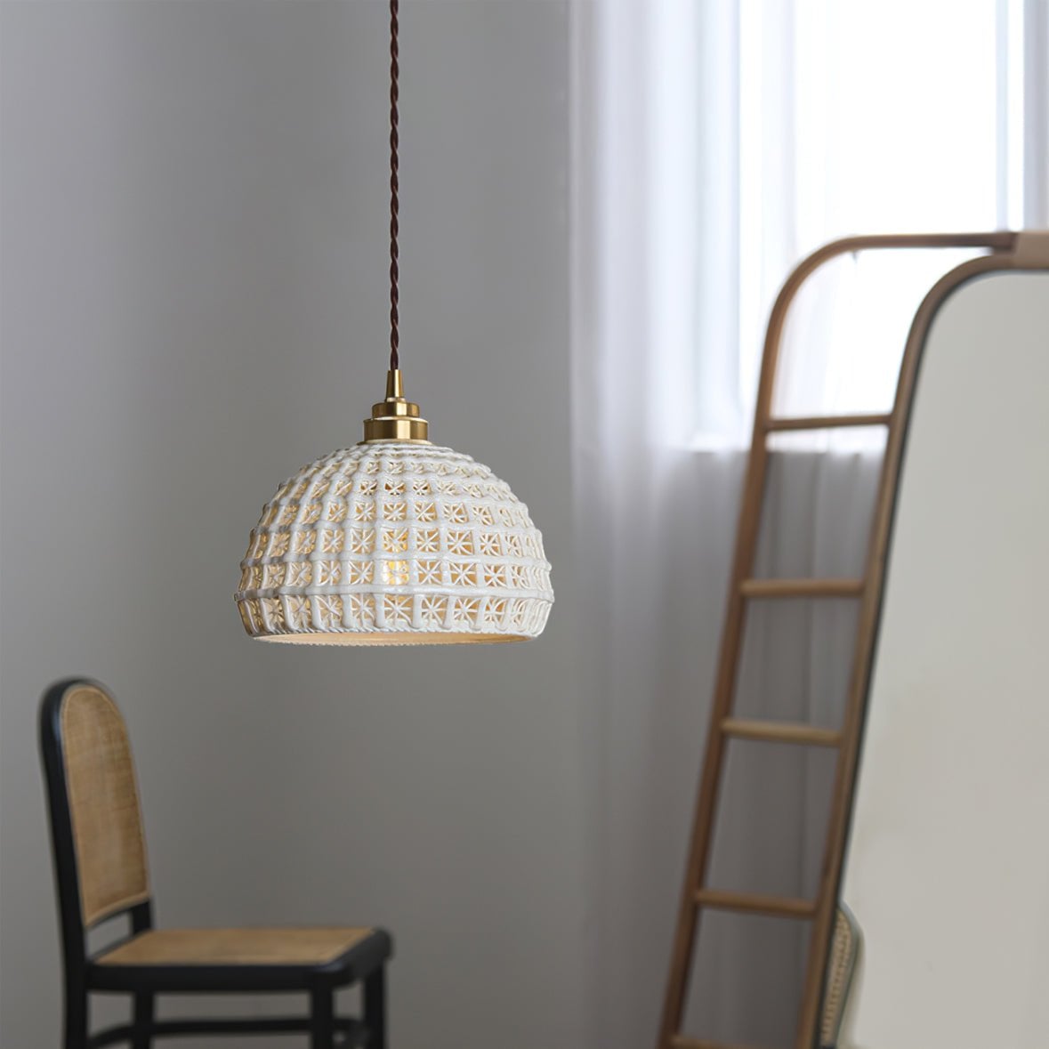 Modern Ceramic Pendant Light - Lumpaz