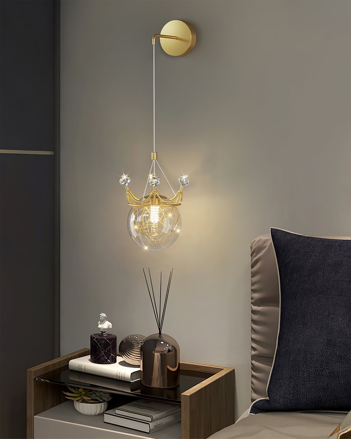 Gypsophila Crown Wall Lamp - Lumpaz