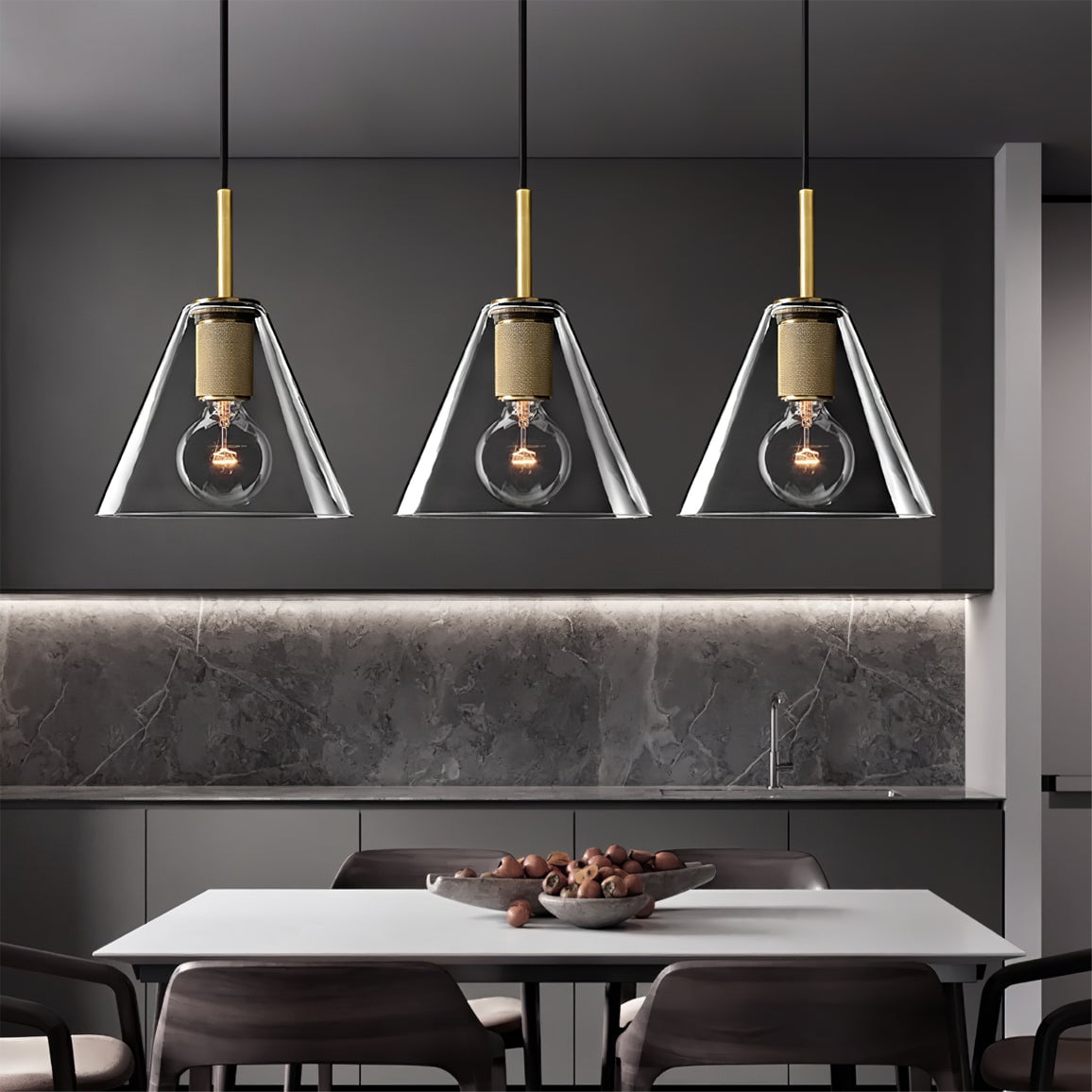 Armed Brass Pendant Lamp - Lumpaz