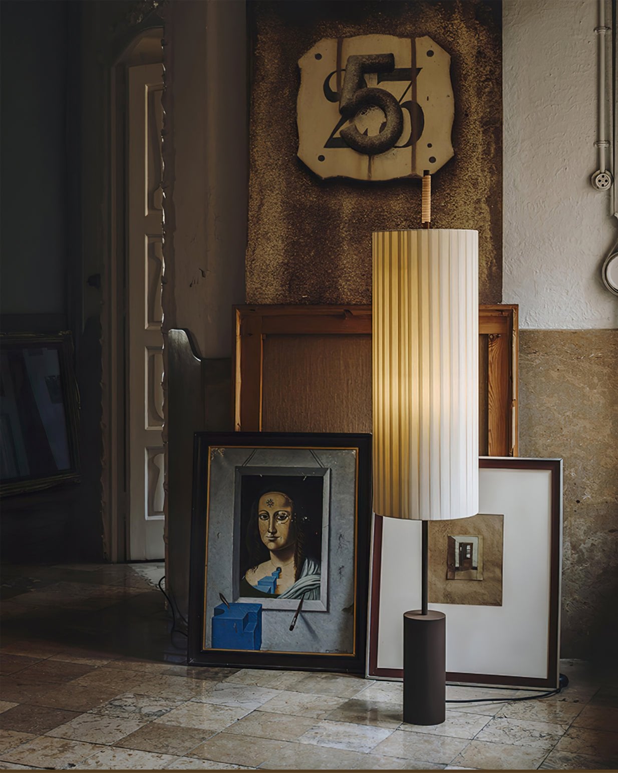Dorica Floor Lamp - Lumpaz