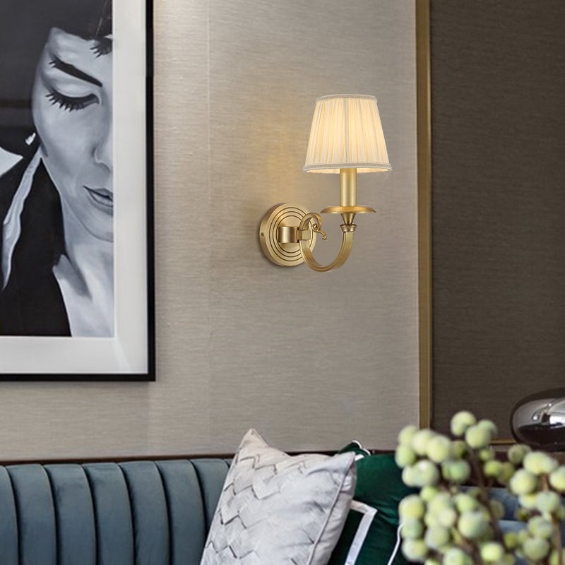 Pleated Brass Wall Lamp - Lumpaz