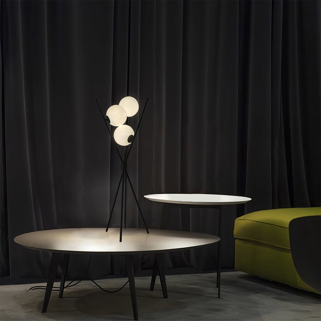 Moon Table Lamp - Lumpaz